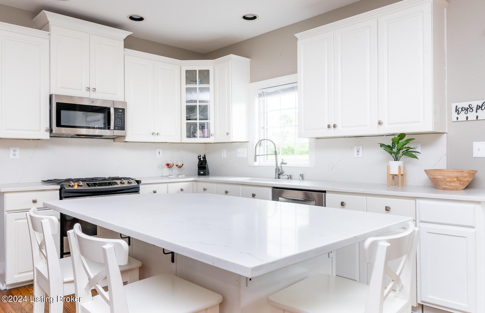 17209 Mallet Hill Dr