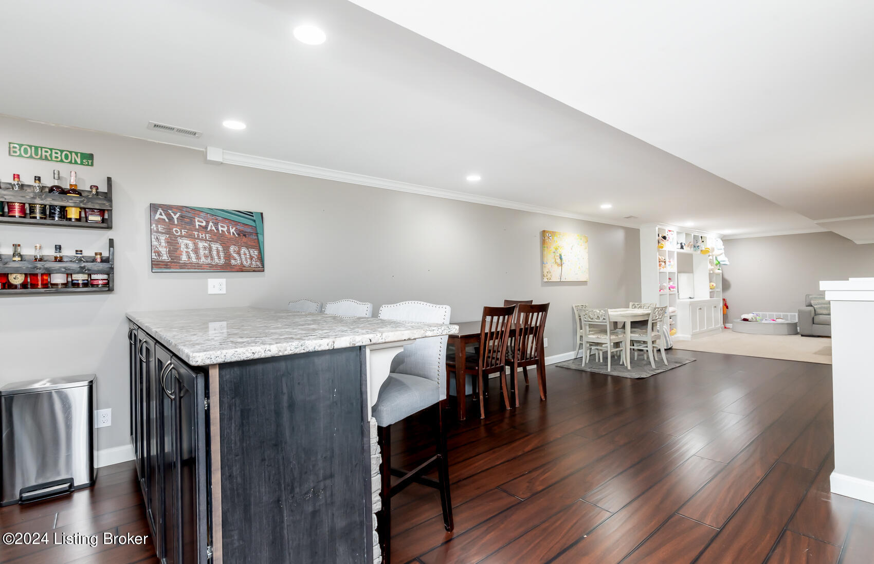 17209 Mallet Hill Dr