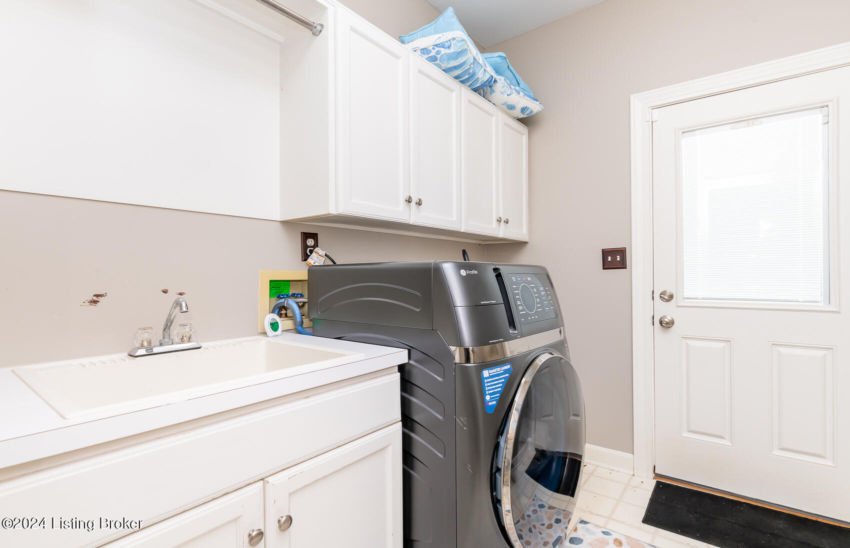 17209 Mallet Hill Dr