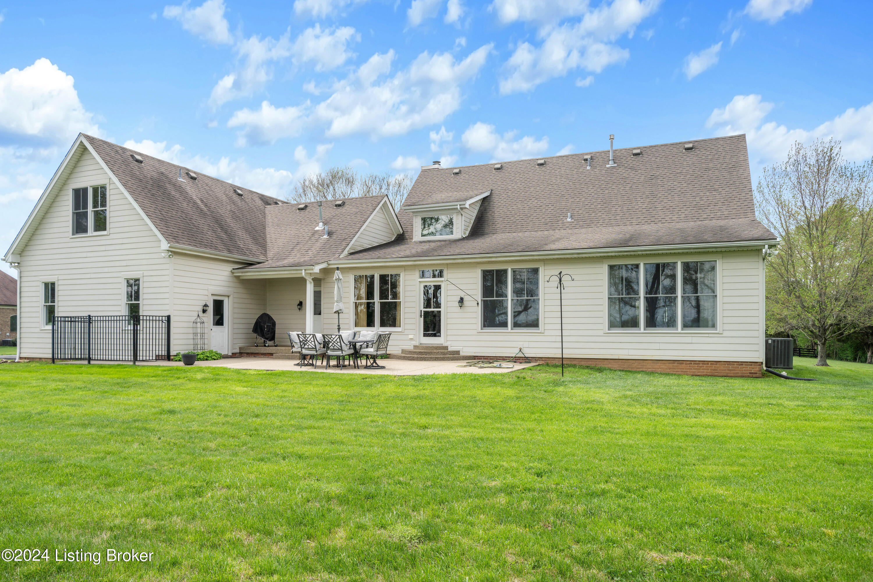 11309 Spring Hollow Ct