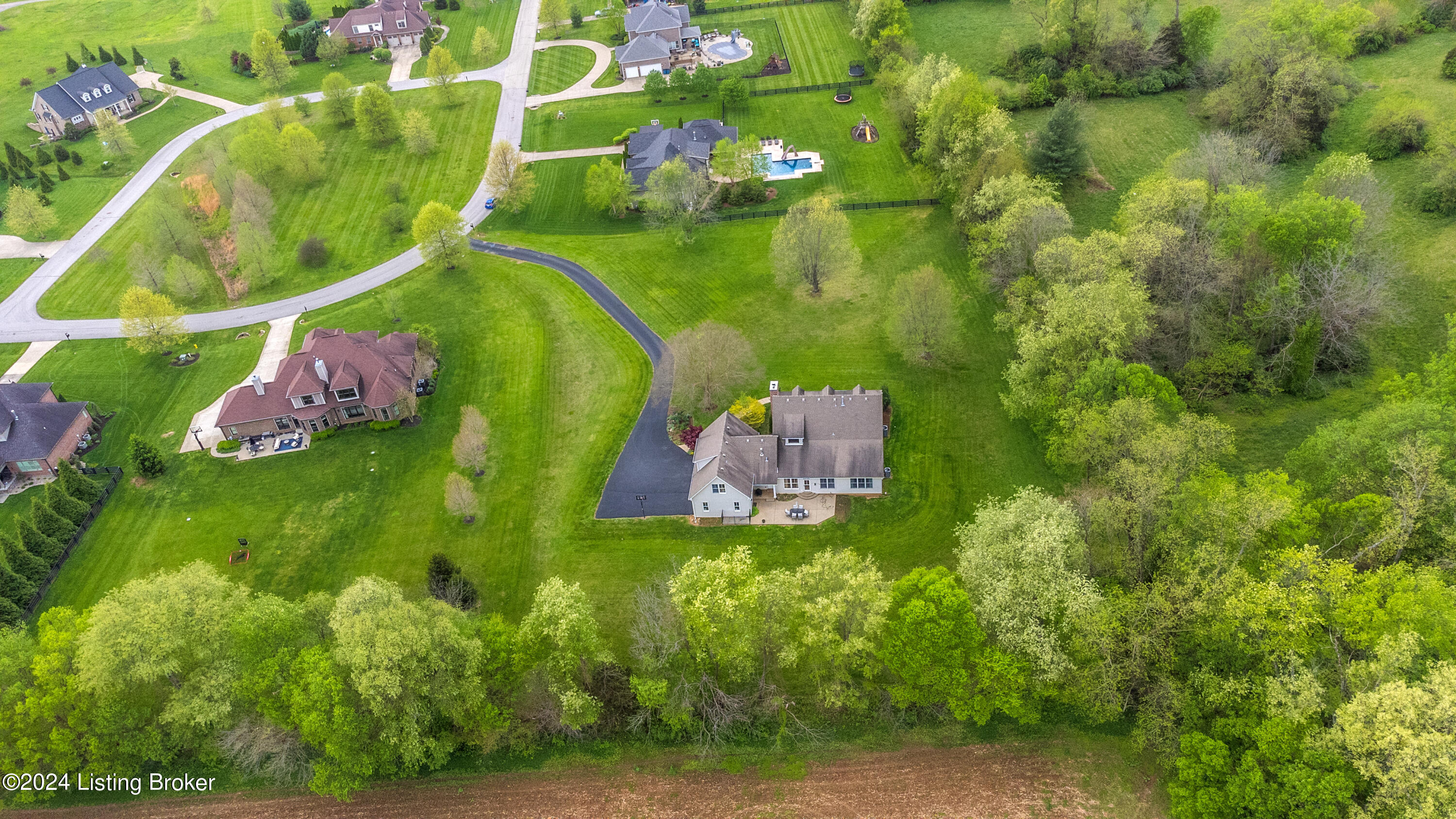 11309 Spring Hollow Ct