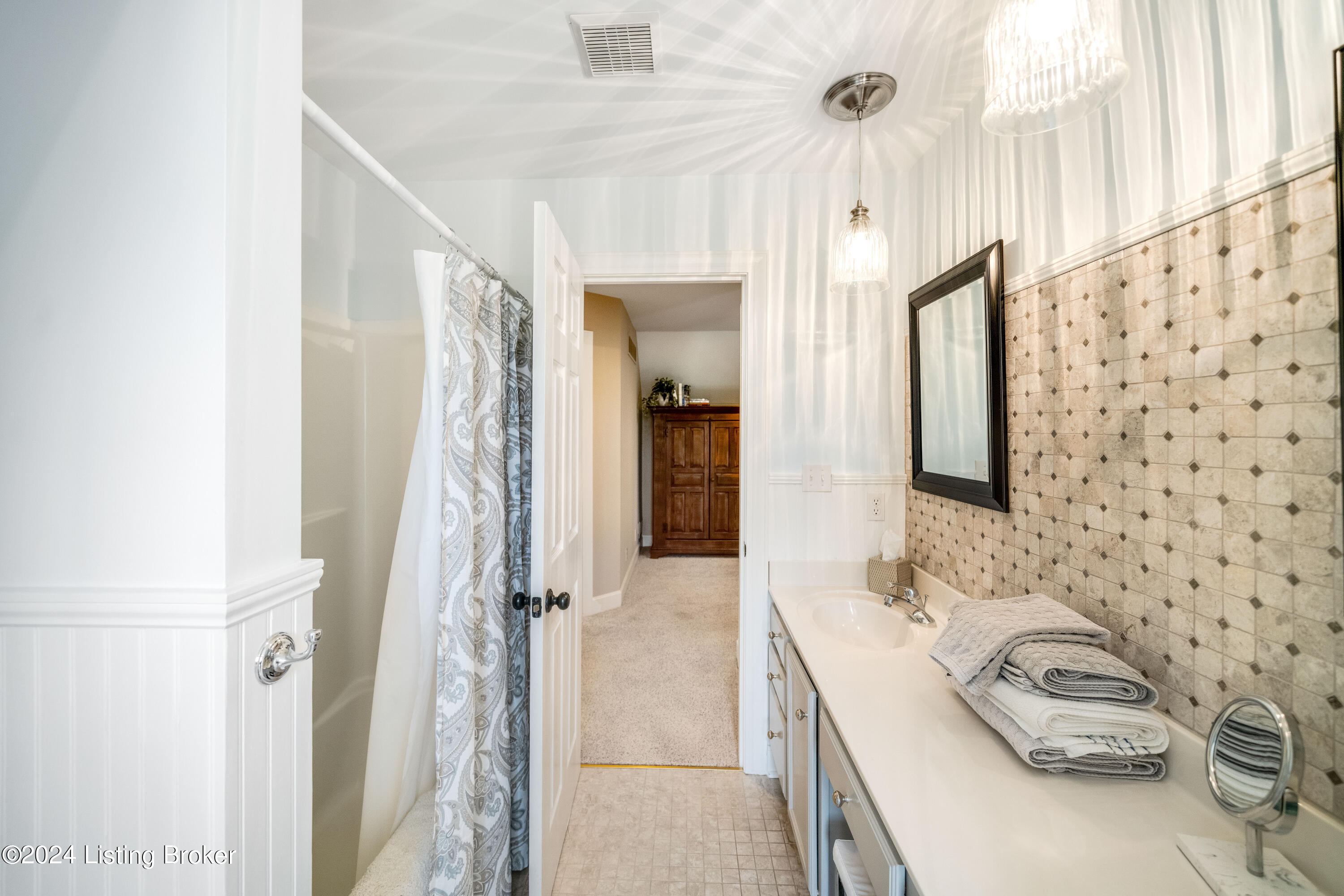 11309 Spring Hollow Ct