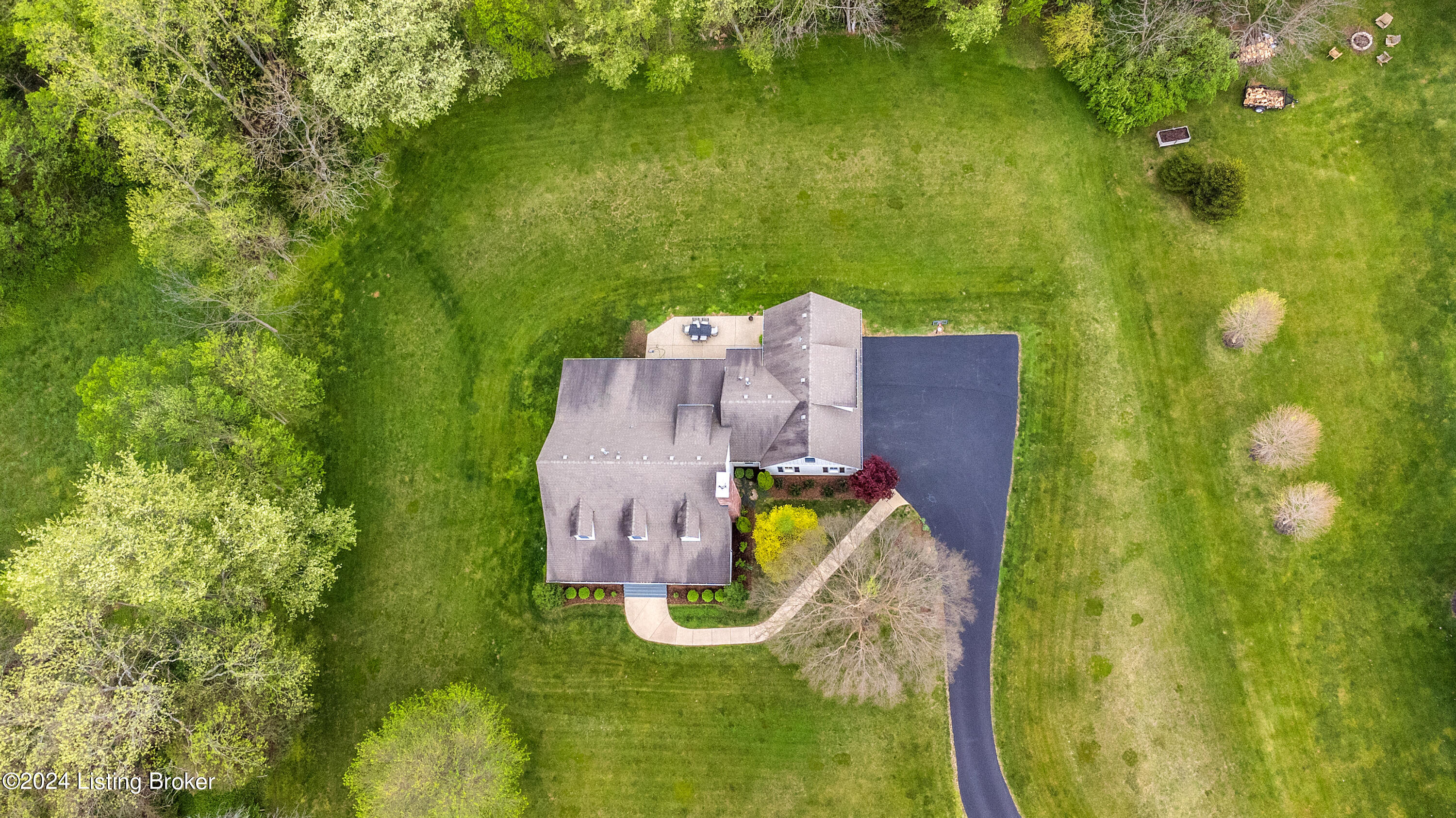11309 Spring Hollow Ct