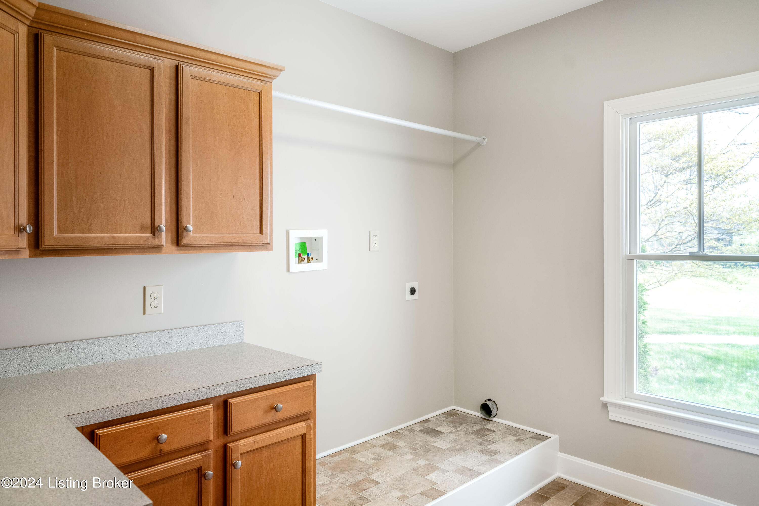 11309 Spring Hollow Ct