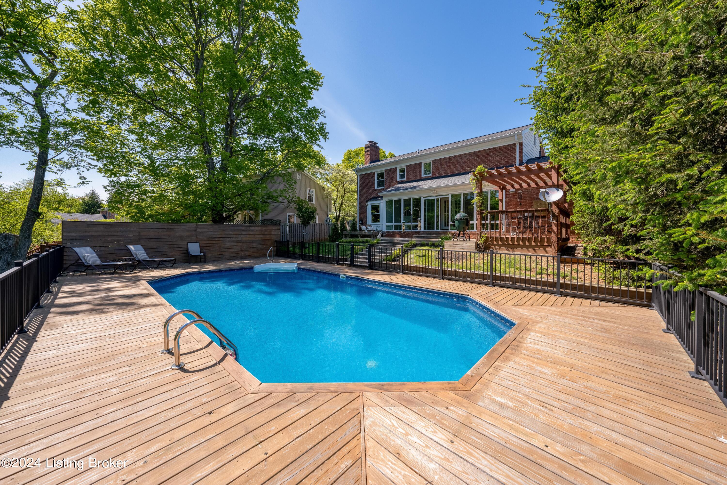 8804 Swan Hill Rd