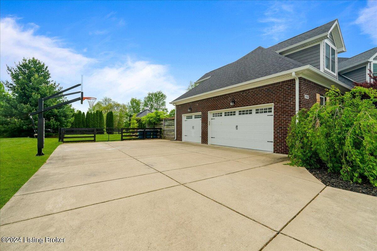 3112 School House Rd