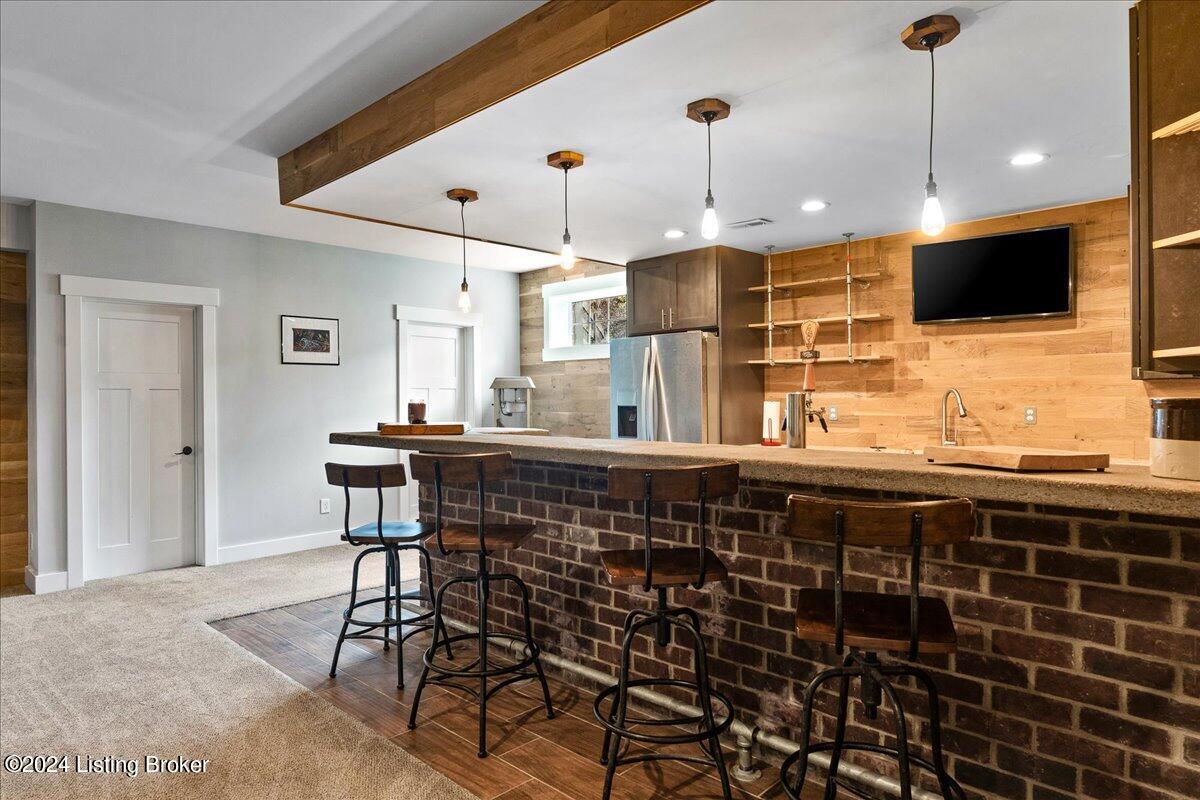 3112 School House Rd