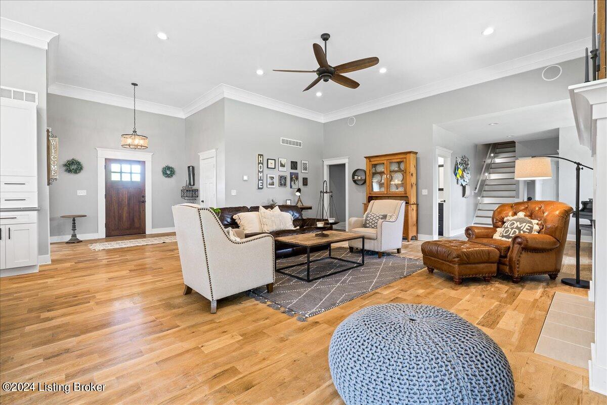 3112 School House Rd