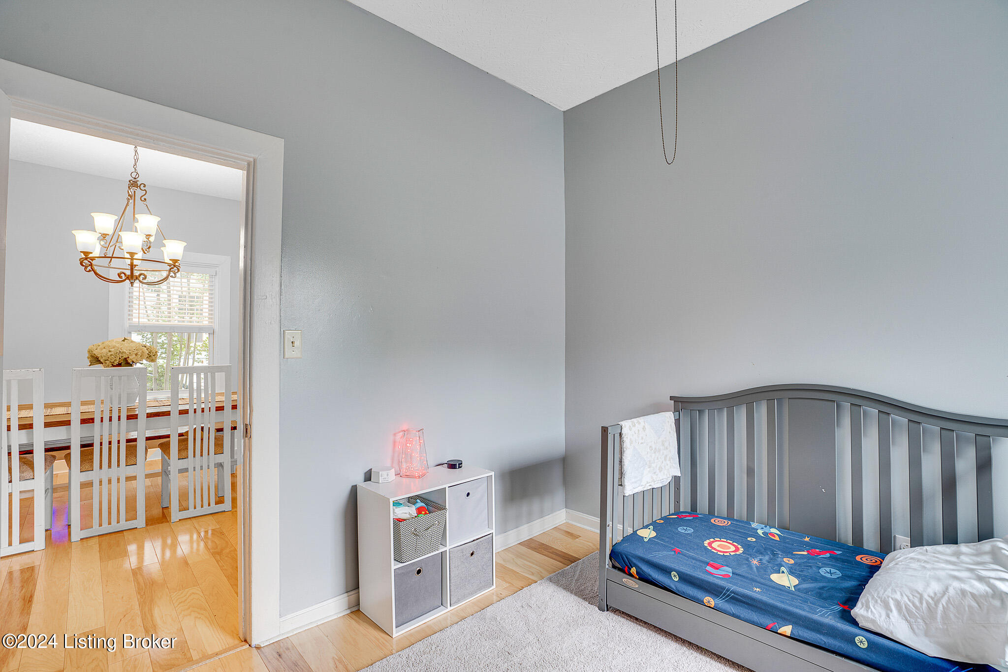 411 Kenilworth Rd