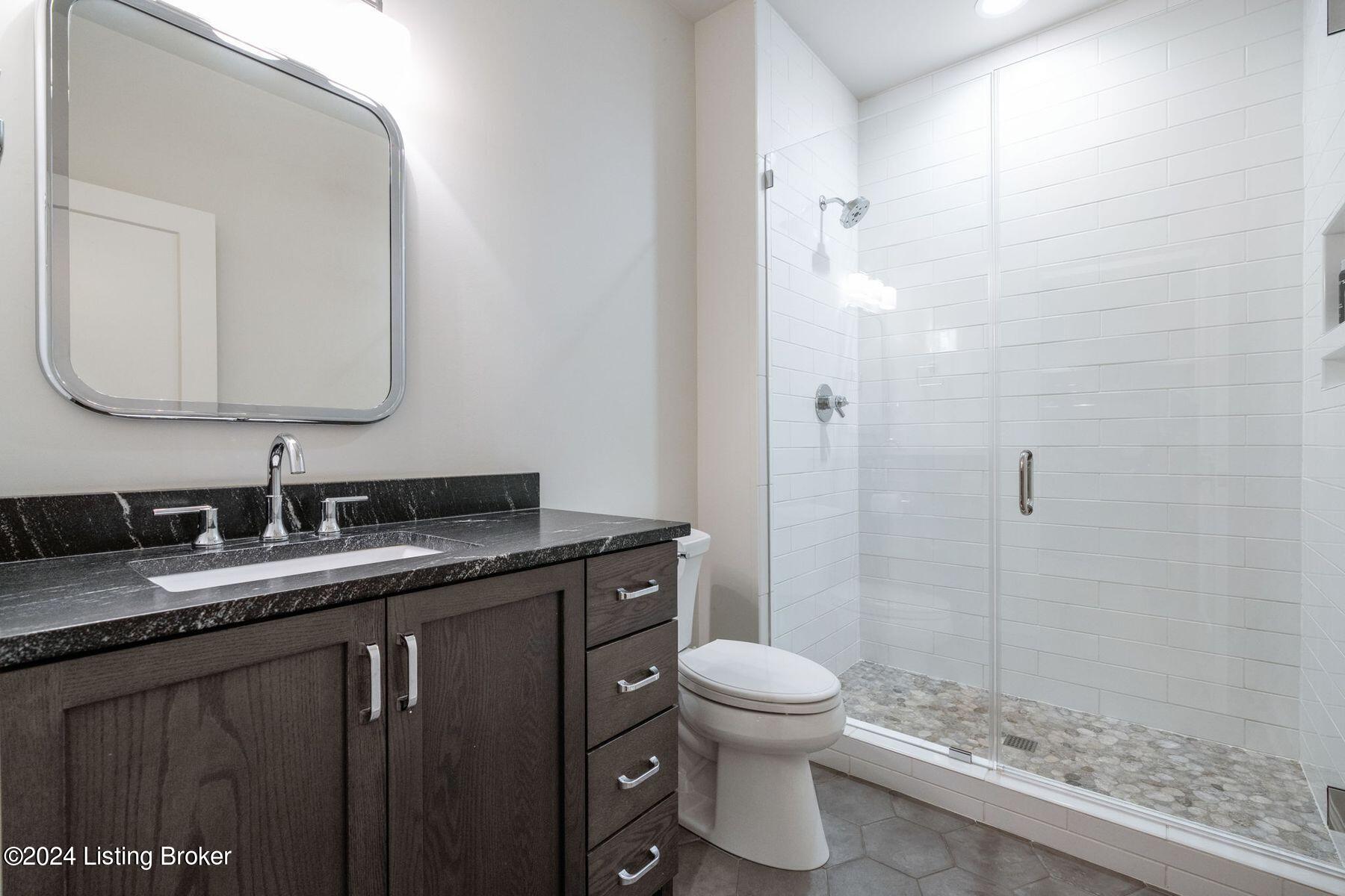 12420 Poplar Woods Dr