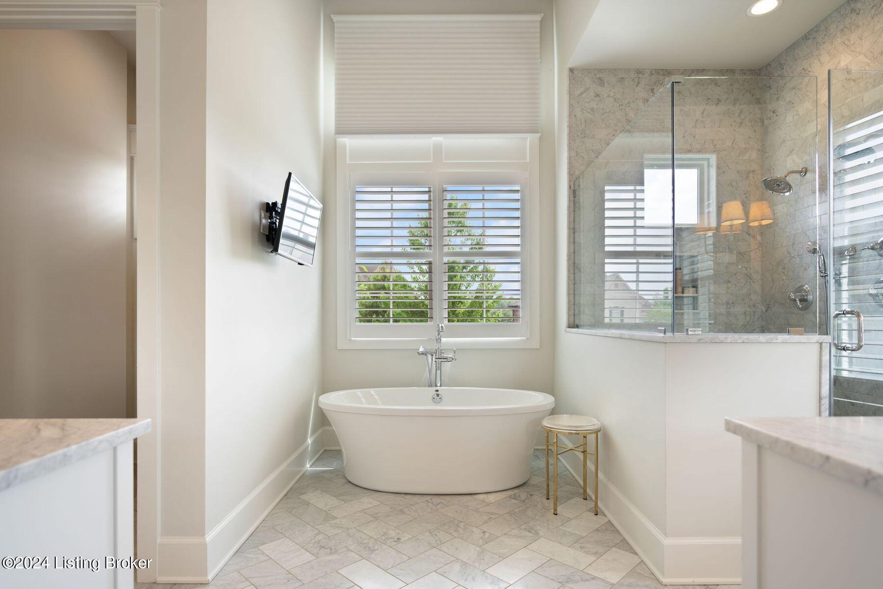 12420 Poplar Woods Dr