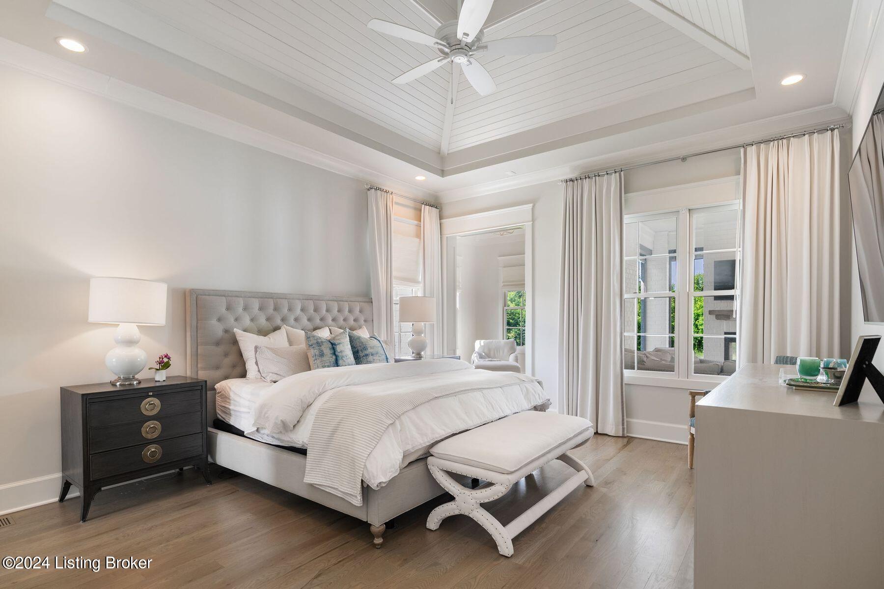 12420 Poplar Woods Dr