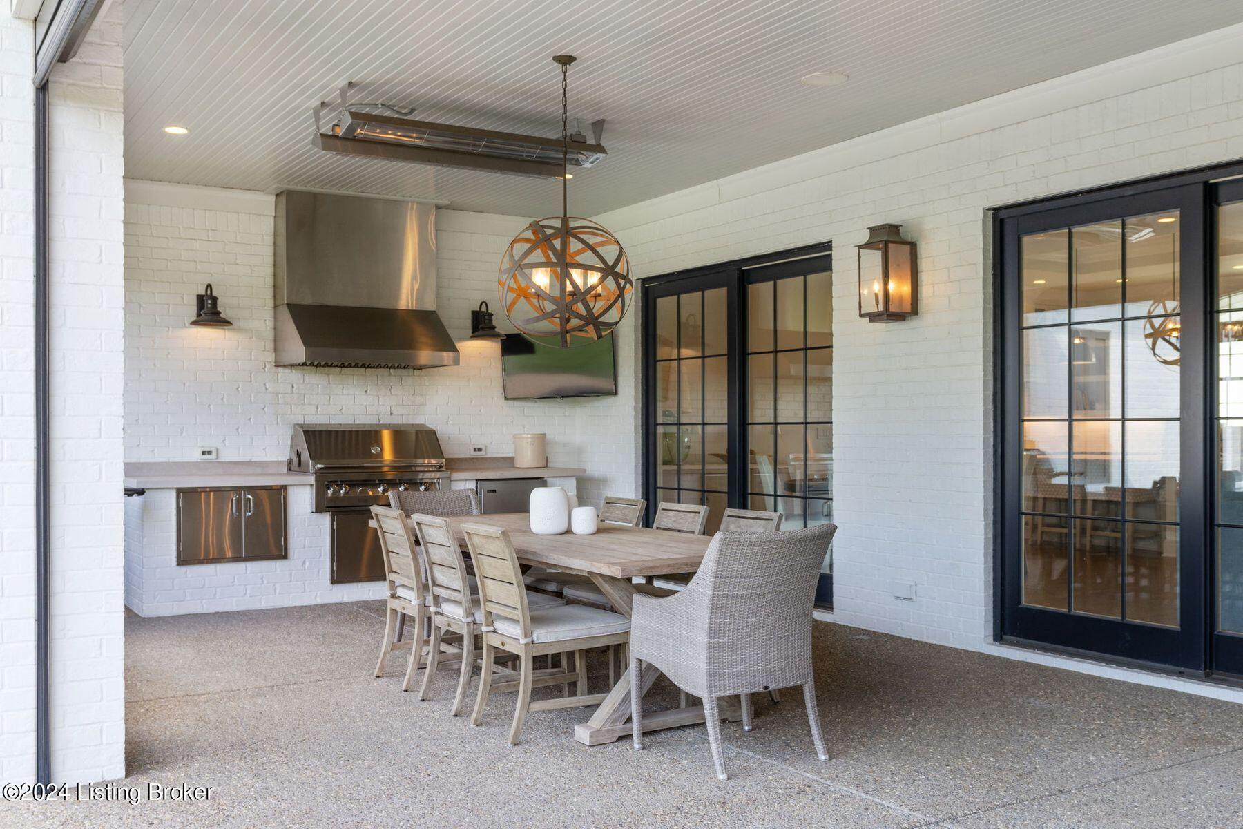 12420 Poplar Woods Dr