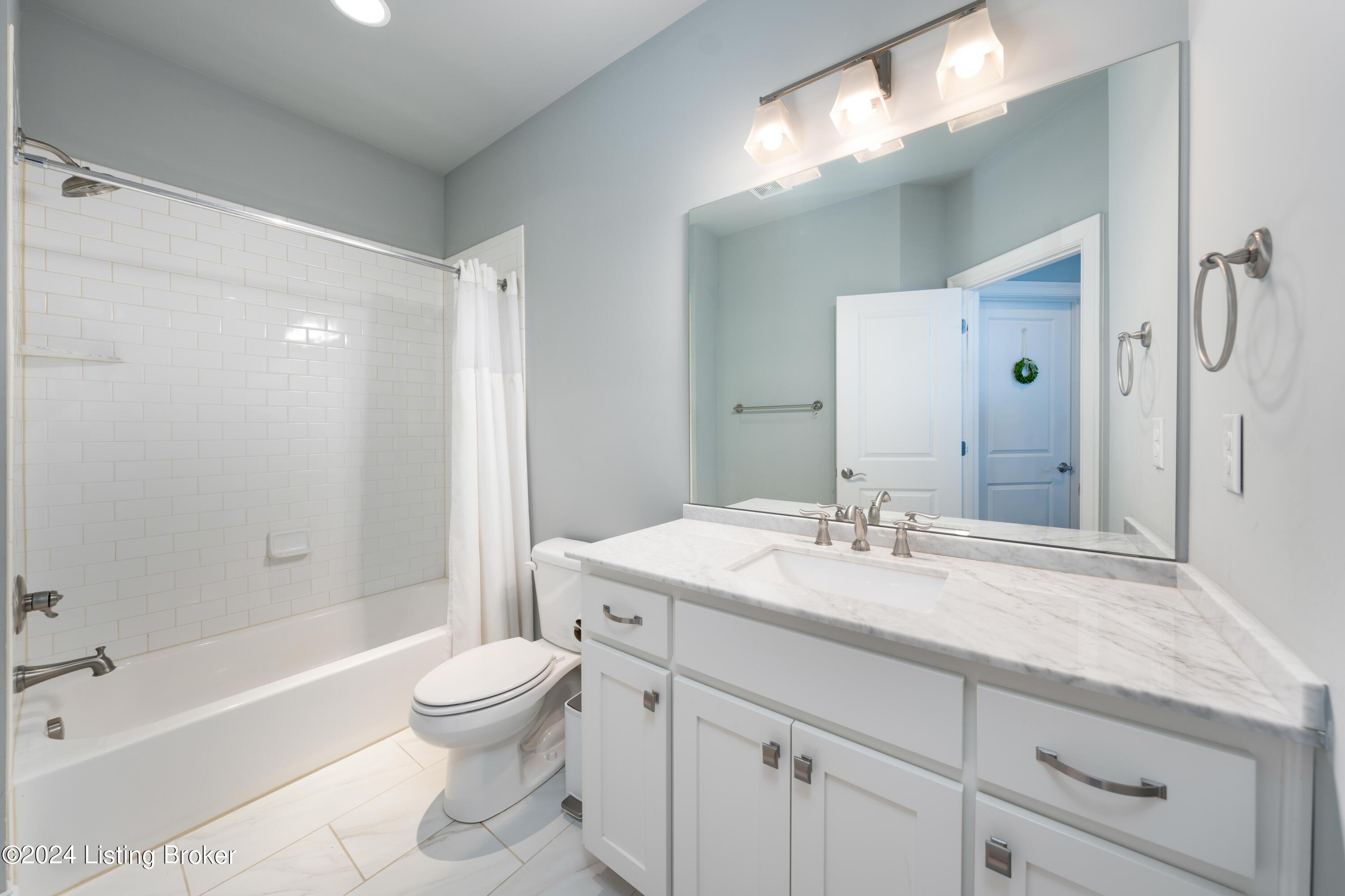 6143 Mistflower Cir