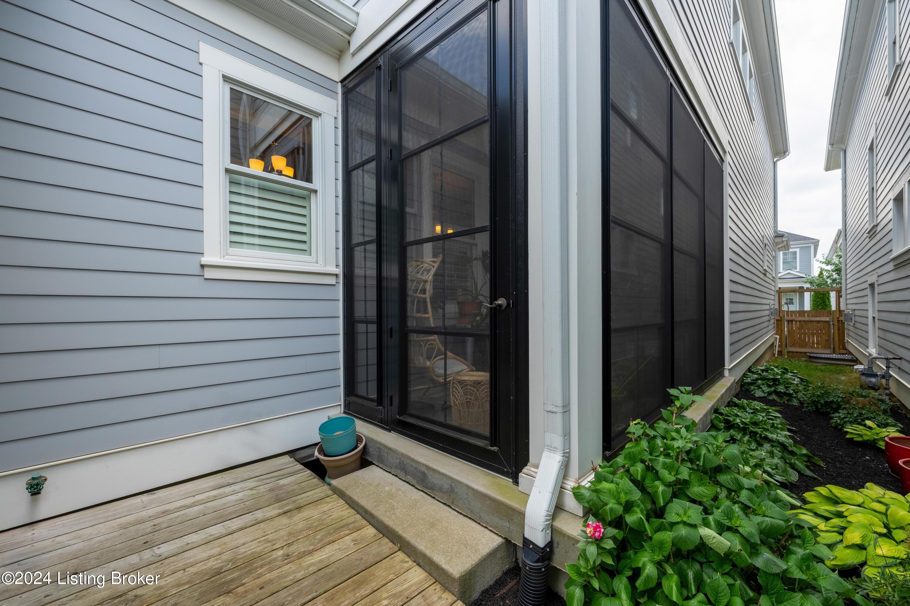 6143 Mistflower Cir
