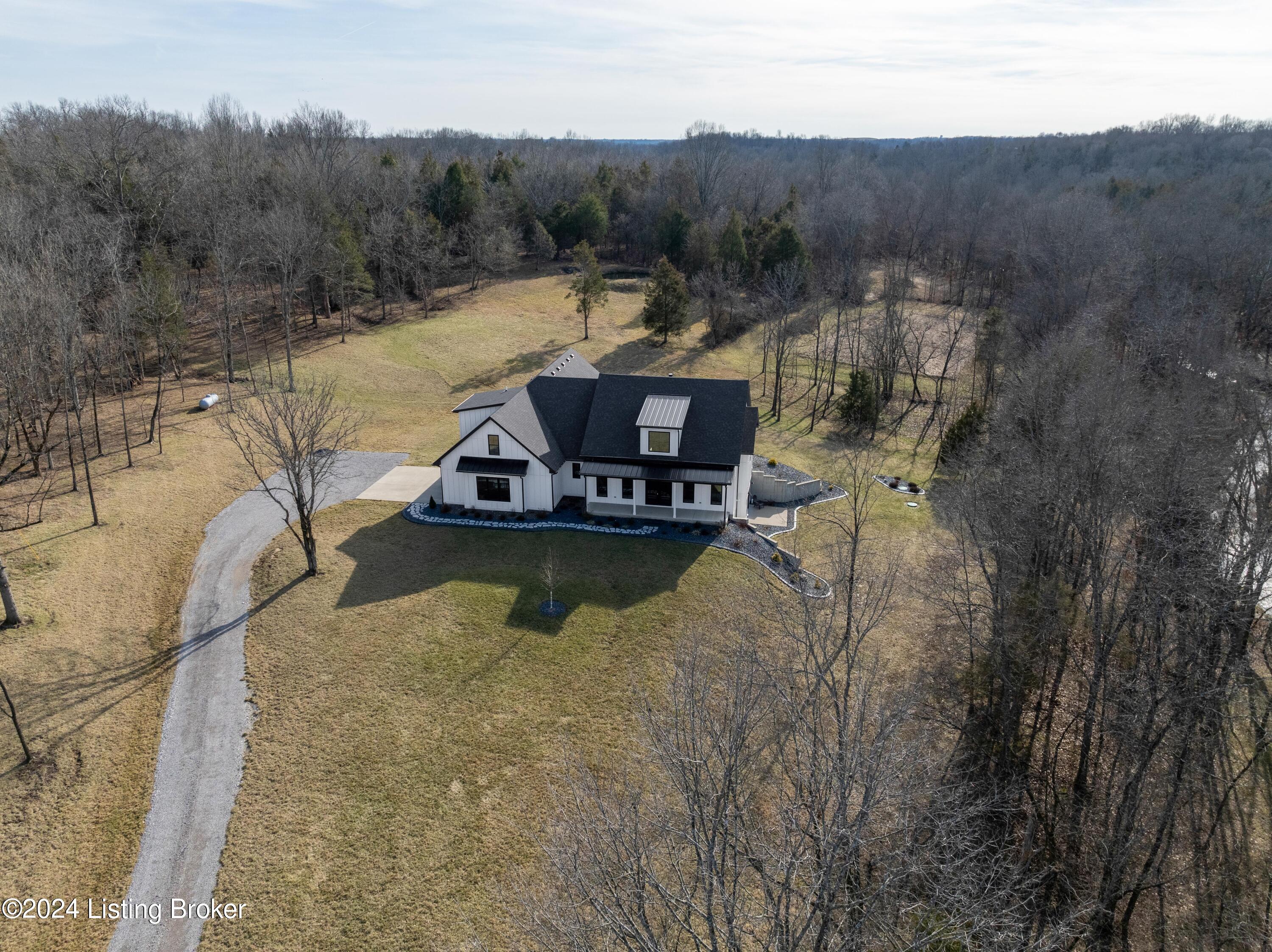 8316 Old Heady Rd