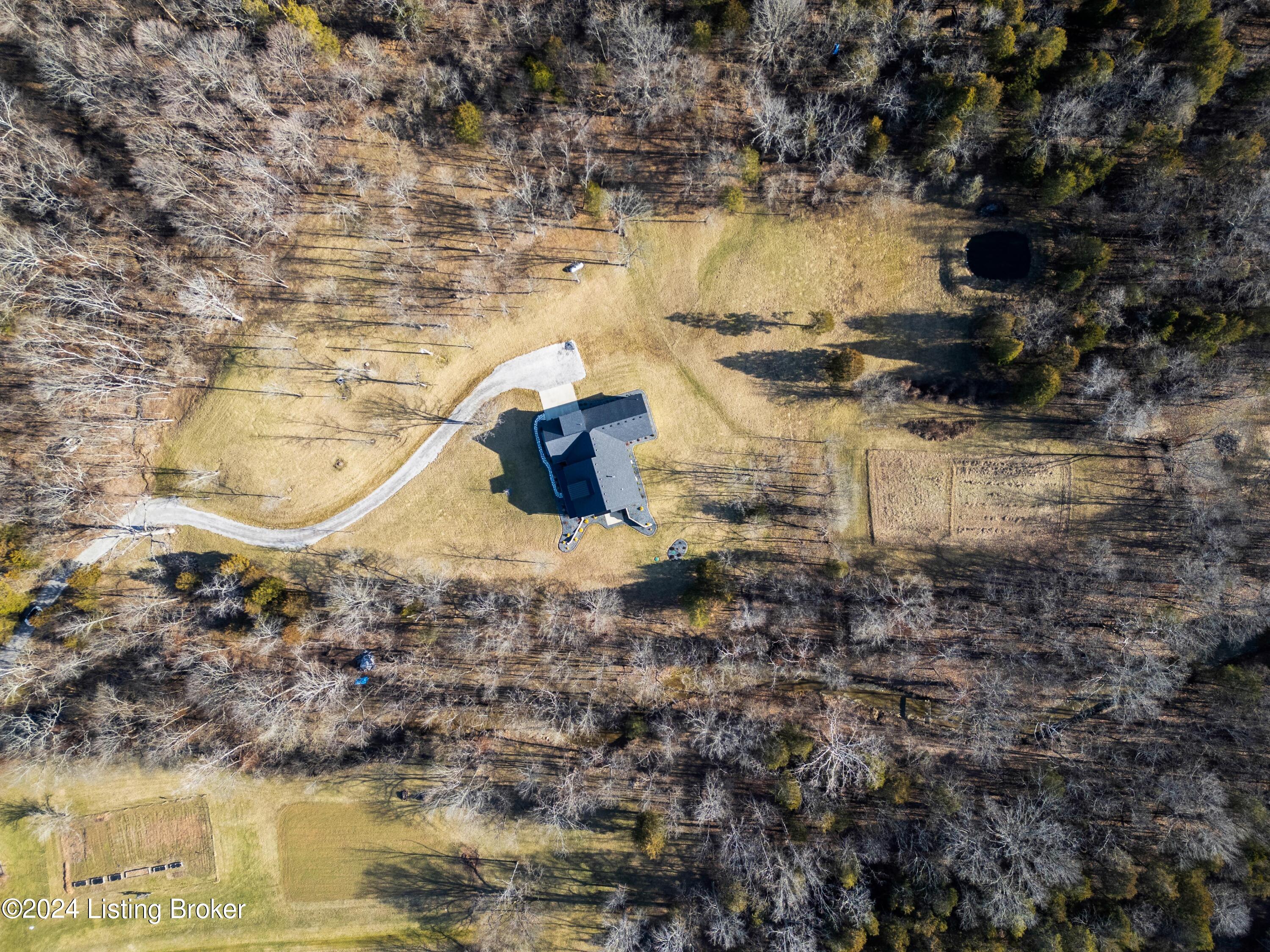 8316 Old Heady Rd