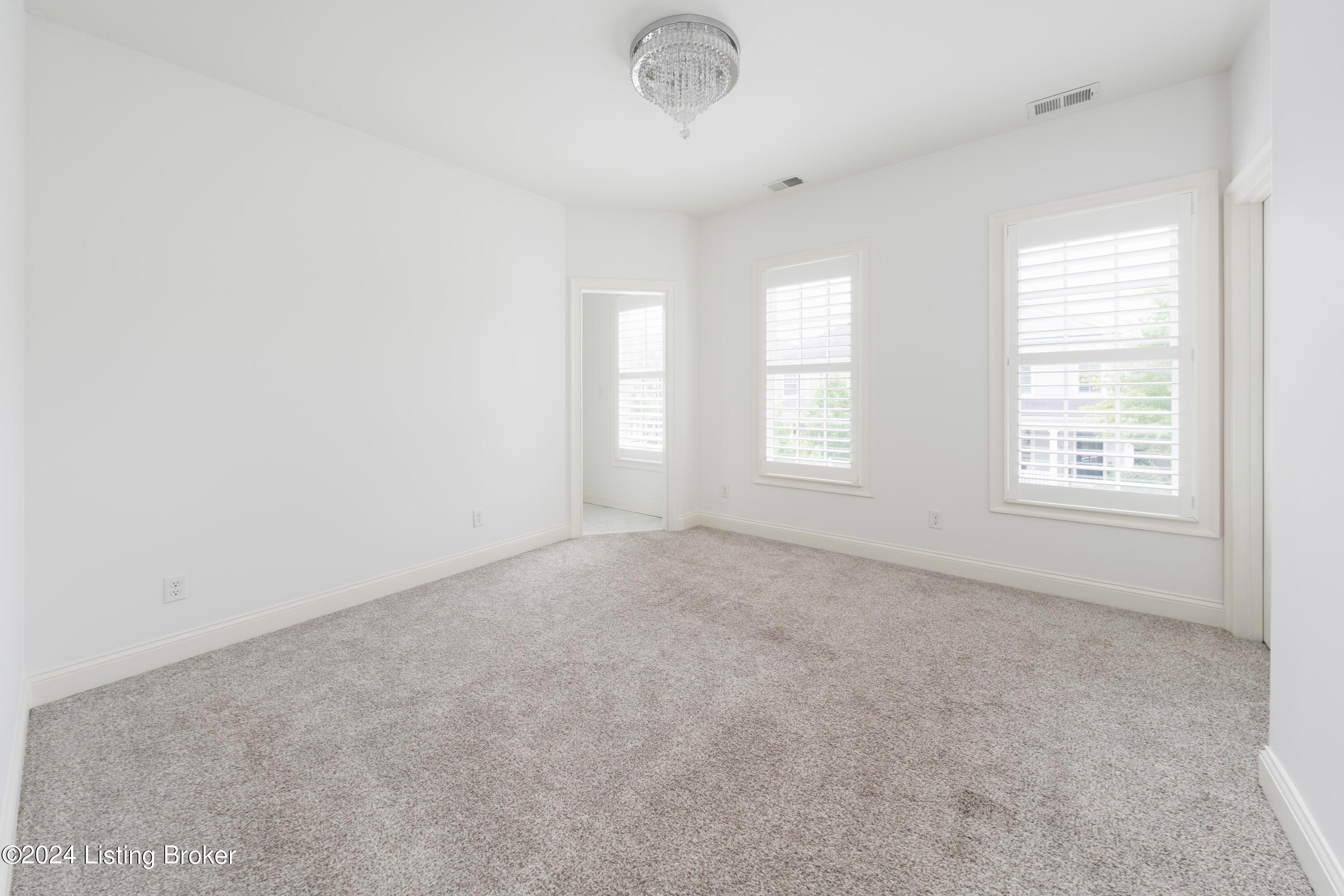 6326 Mistflower Cir