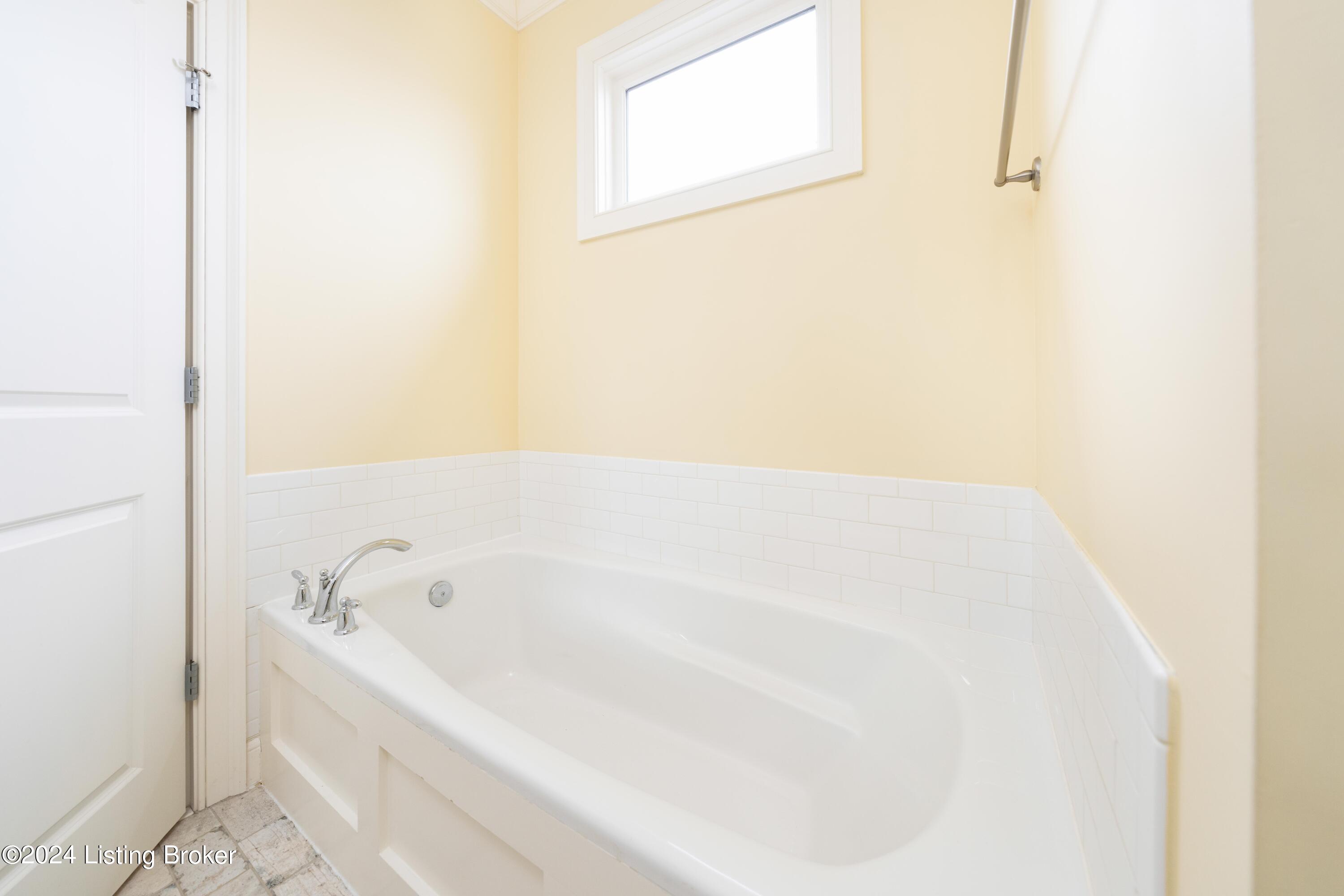 6326 Mistflower Cir