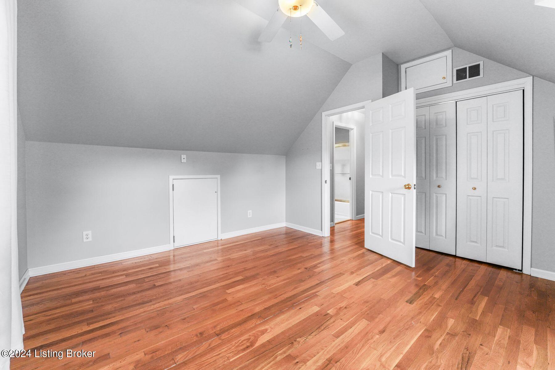 208 Marshall Dr