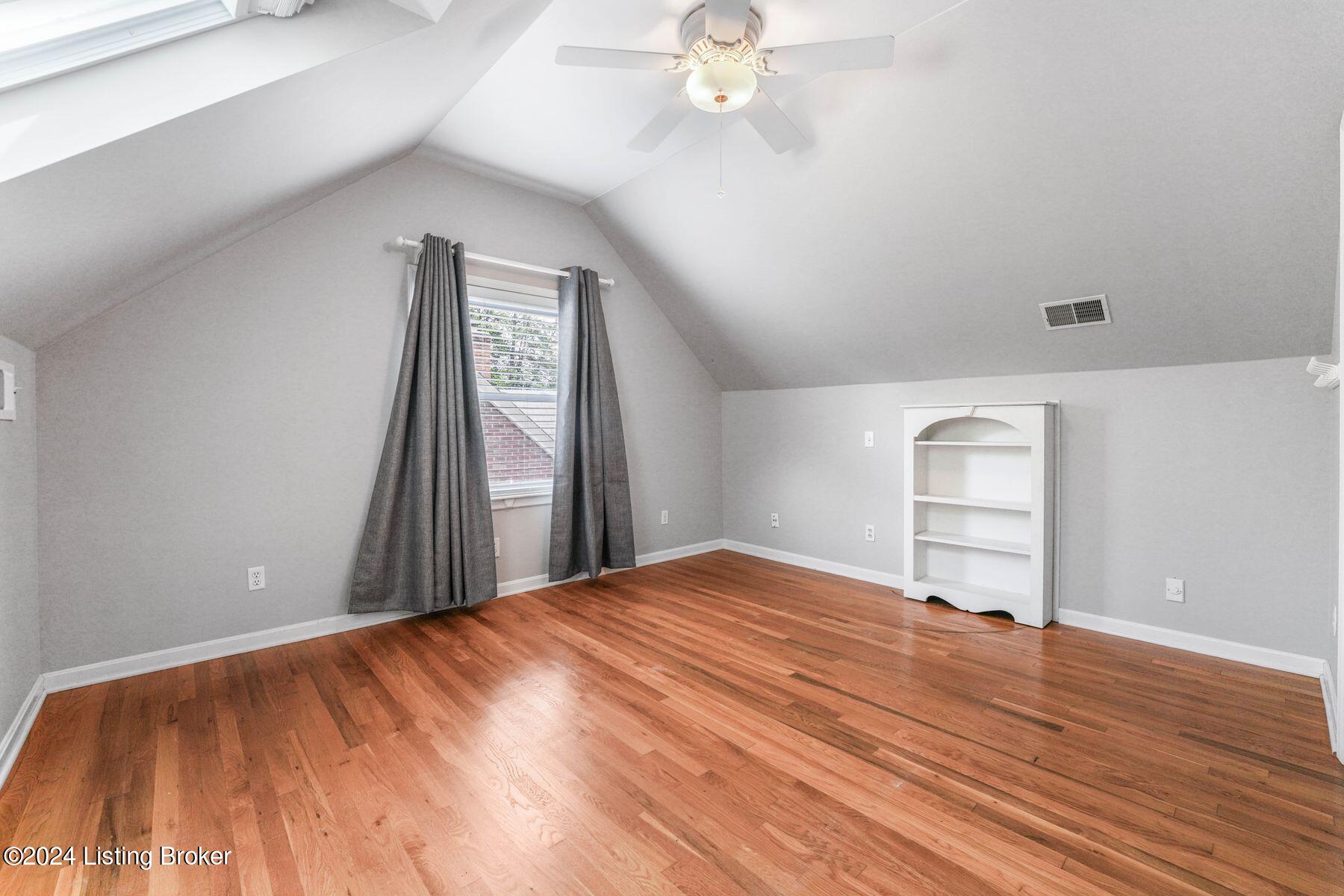 208 Marshall Dr