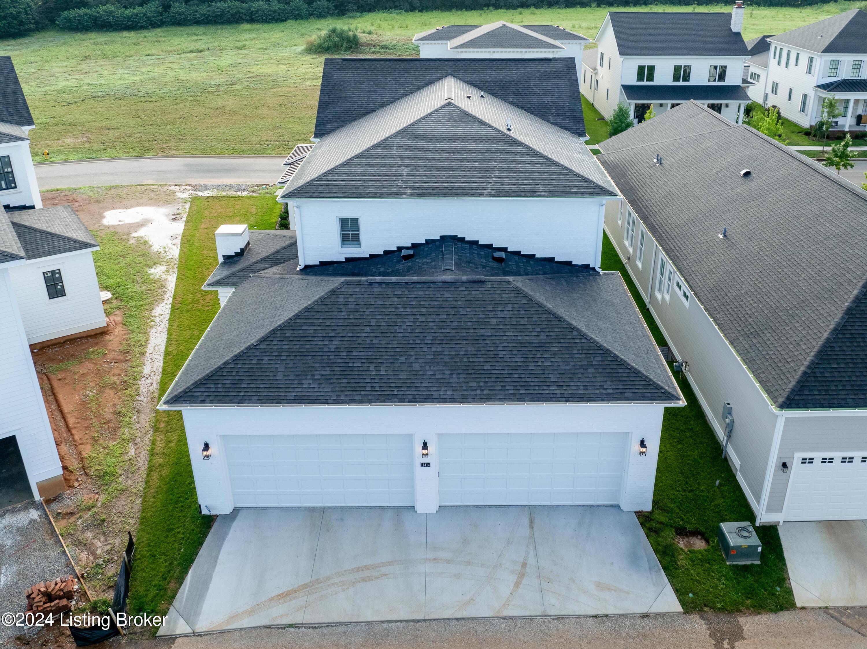 11414 River Beauty Loop