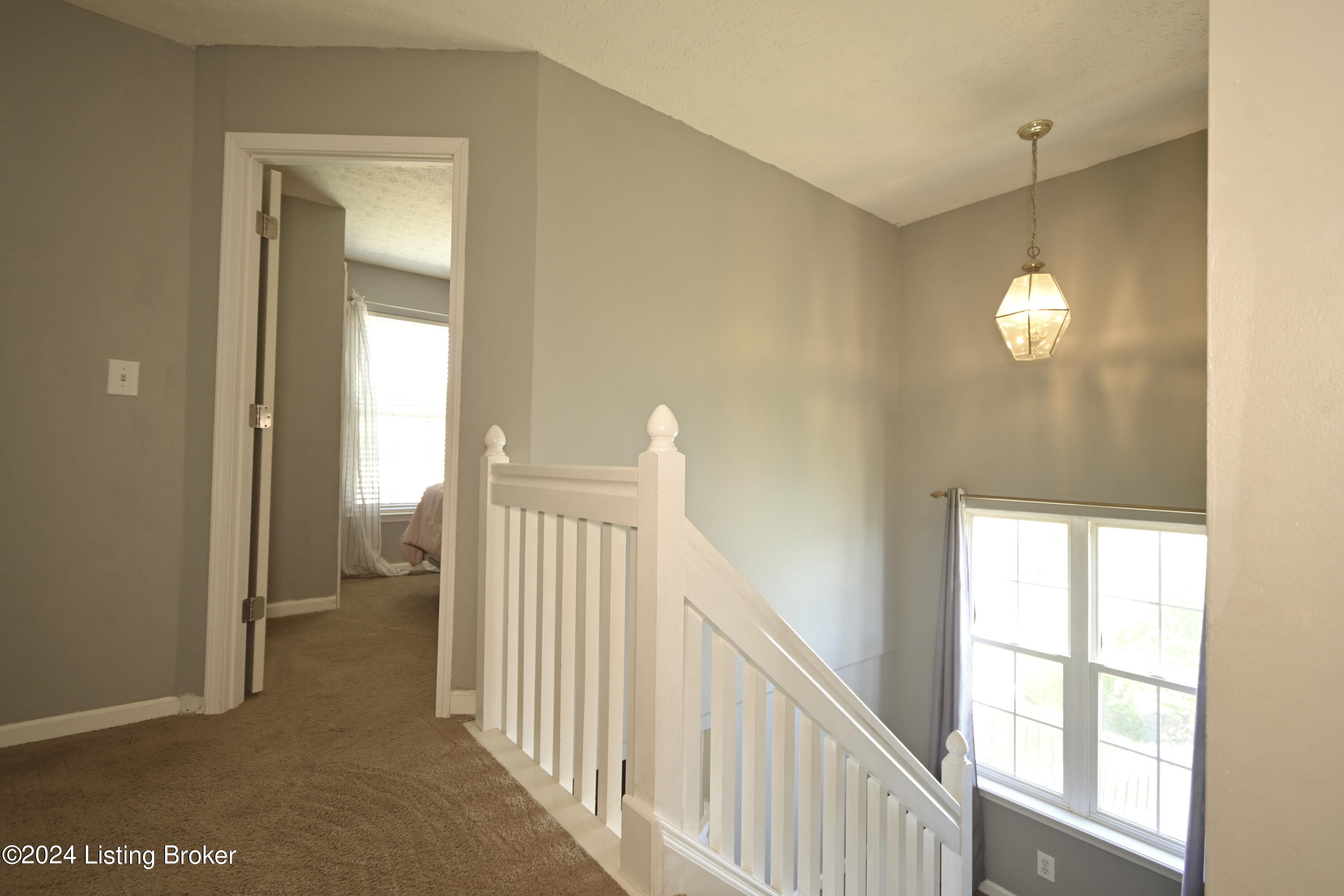 1107 Old Hickory Ct