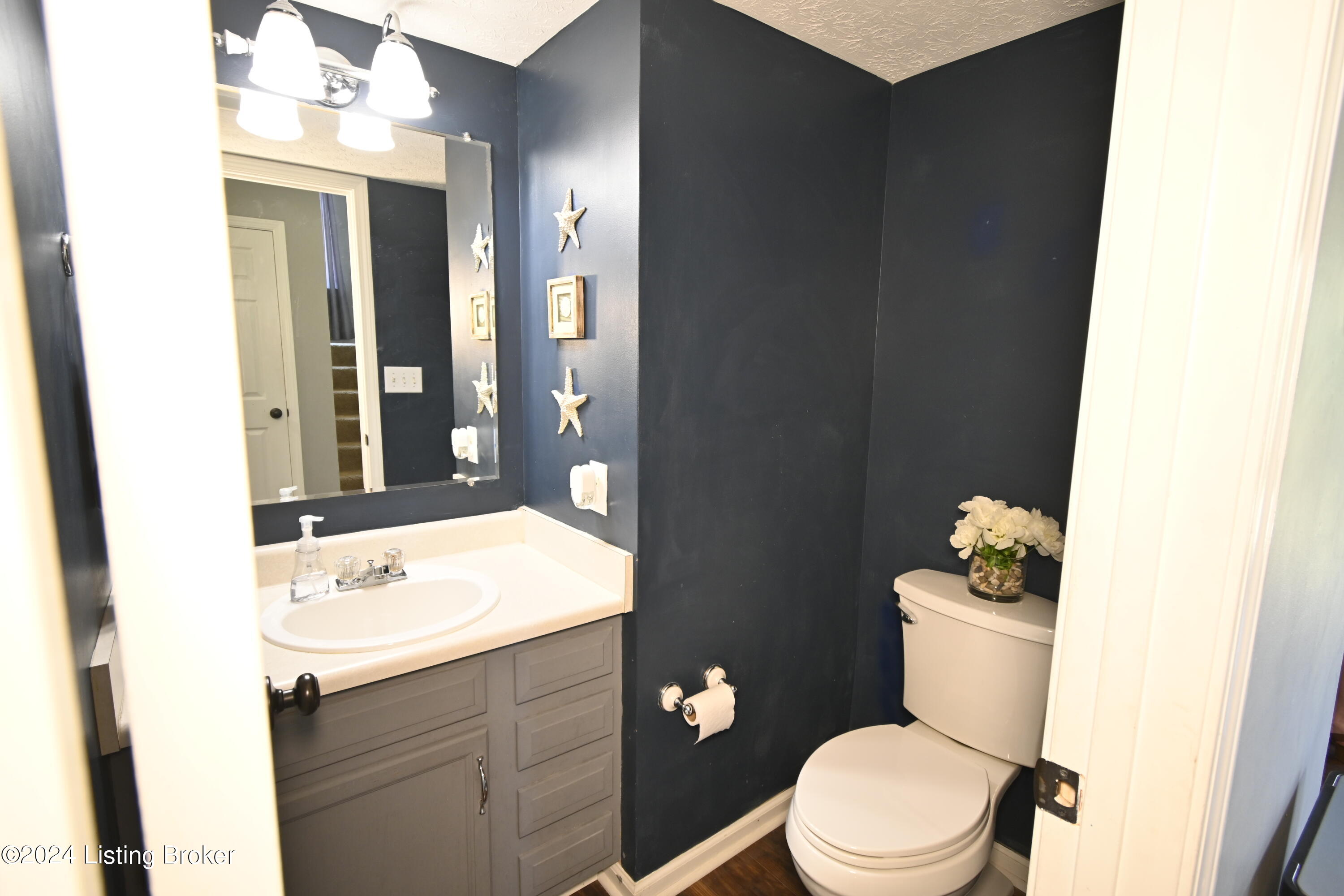 1107 Old Hickory Ct