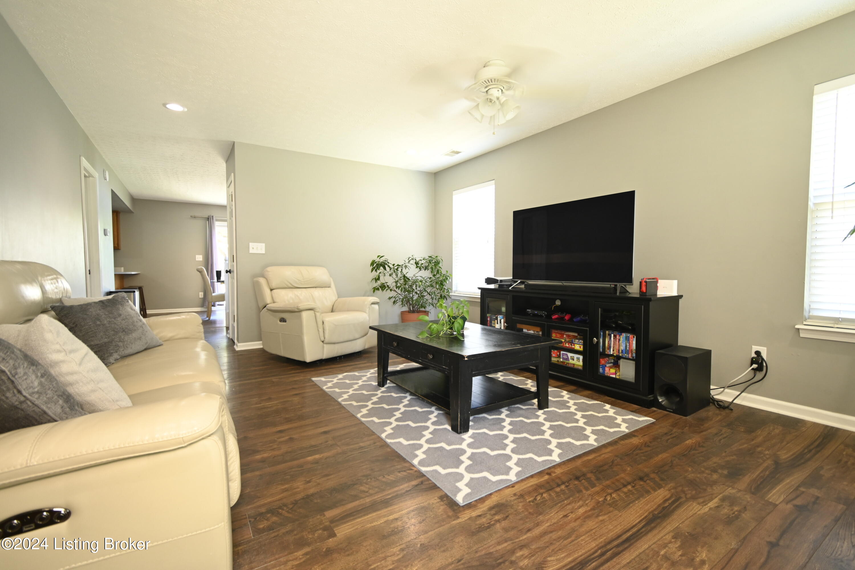 1107 Old Hickory Ct