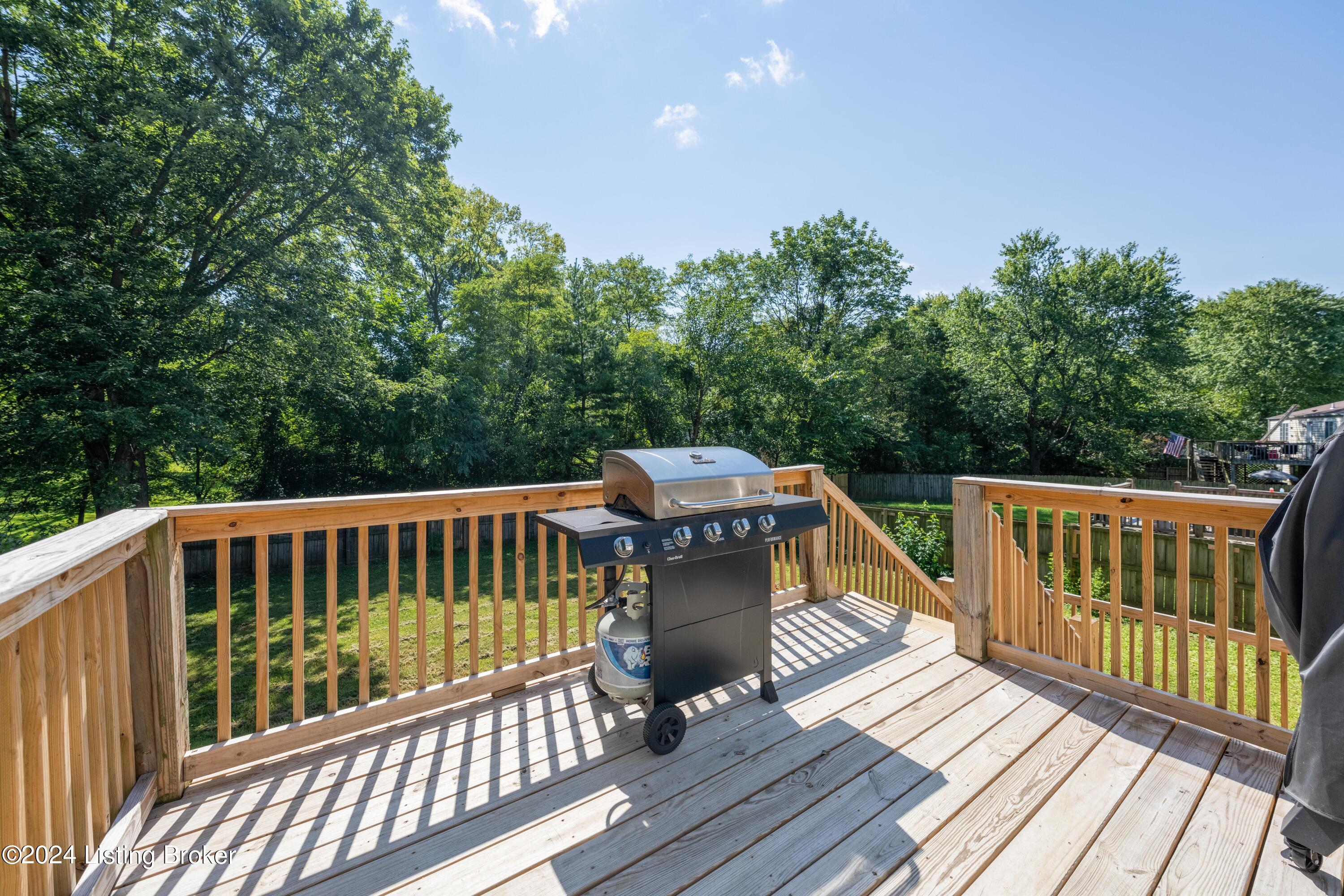 4707 Lunenburg Dr
