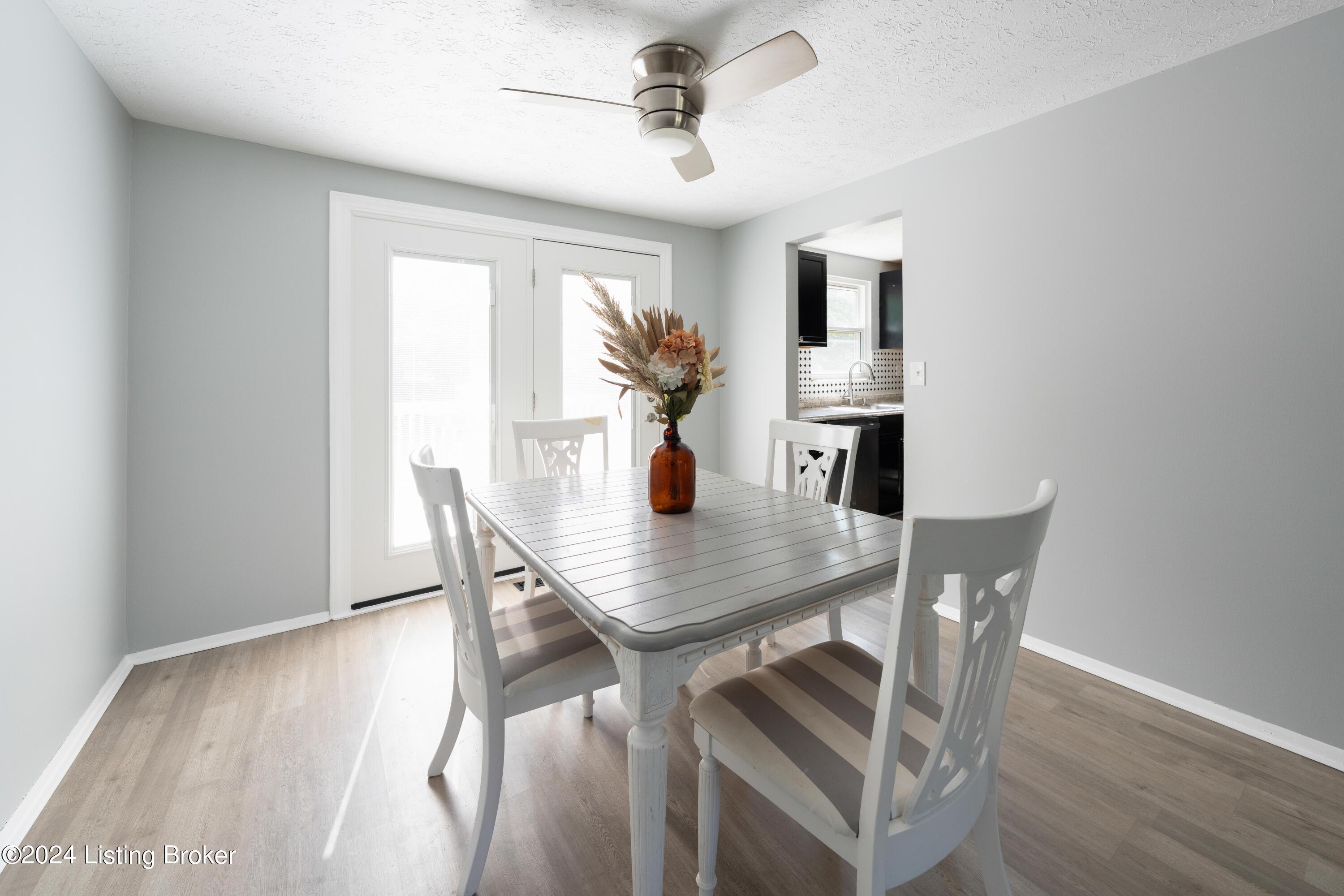 4707 Lunenburg Dr