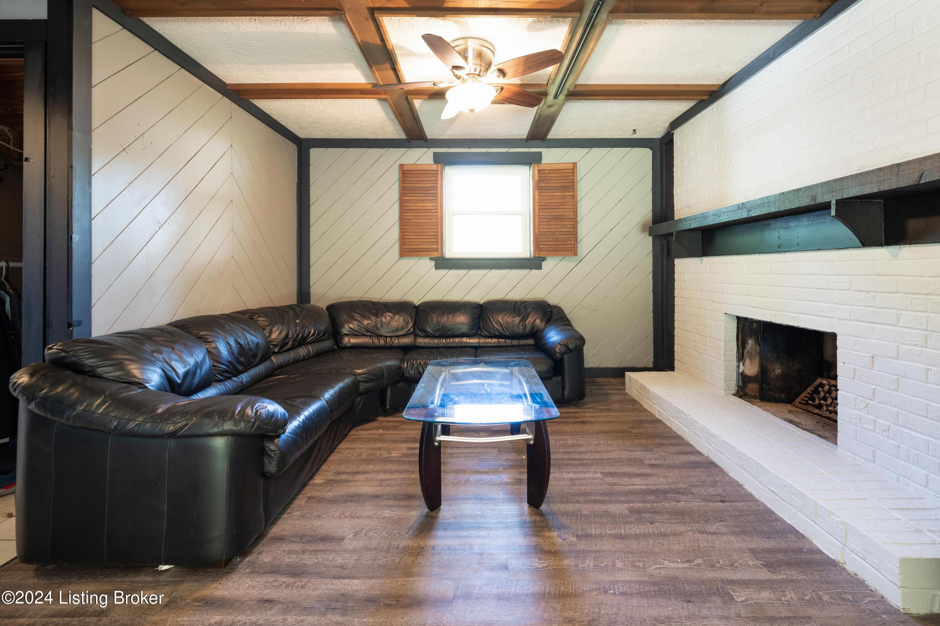4707 Lunenburg Dr