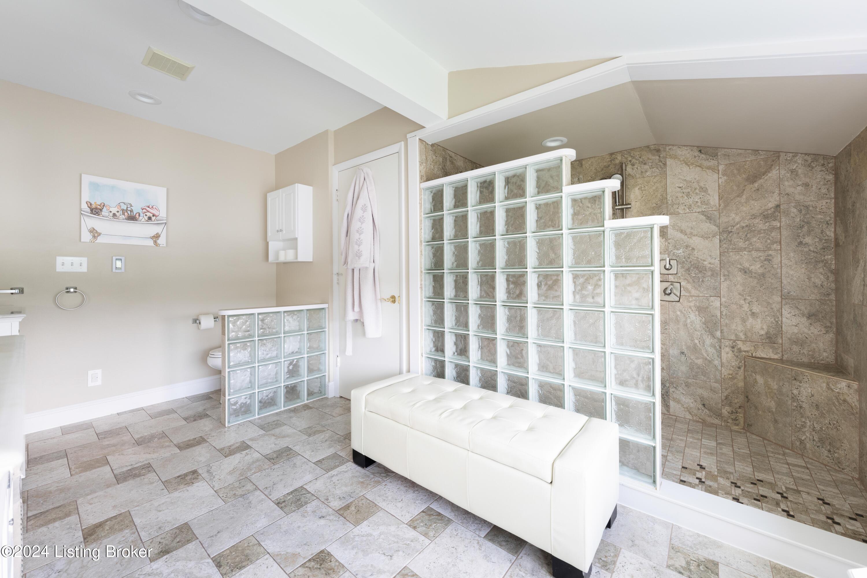 1604 Victory Ct