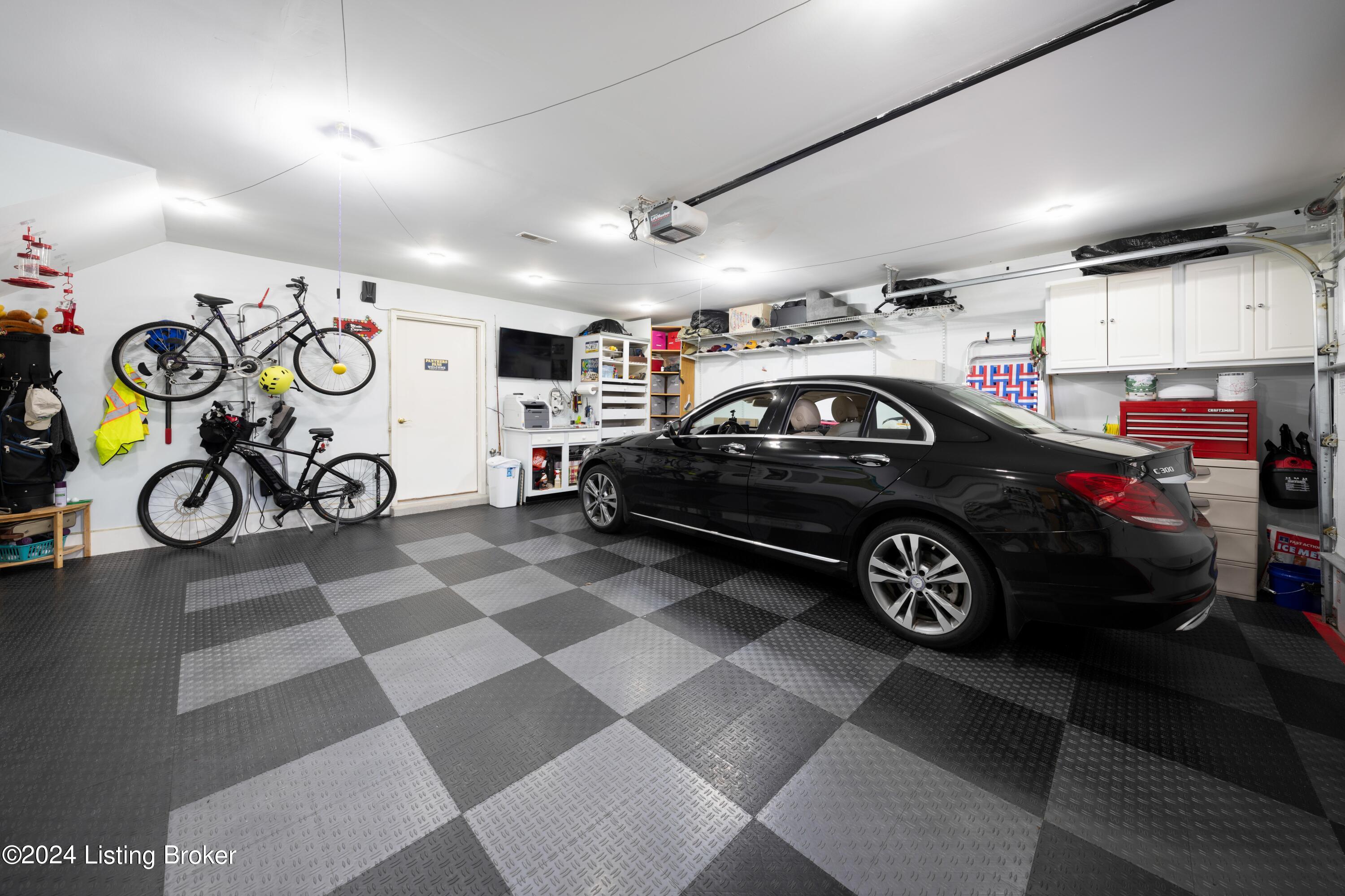 1604 Victory Ct