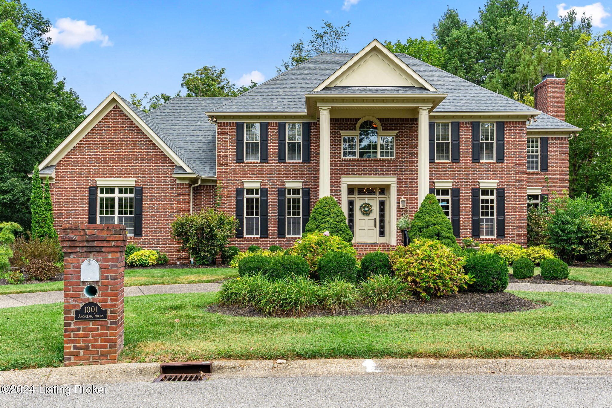 1001 Anchorage Woods Cir