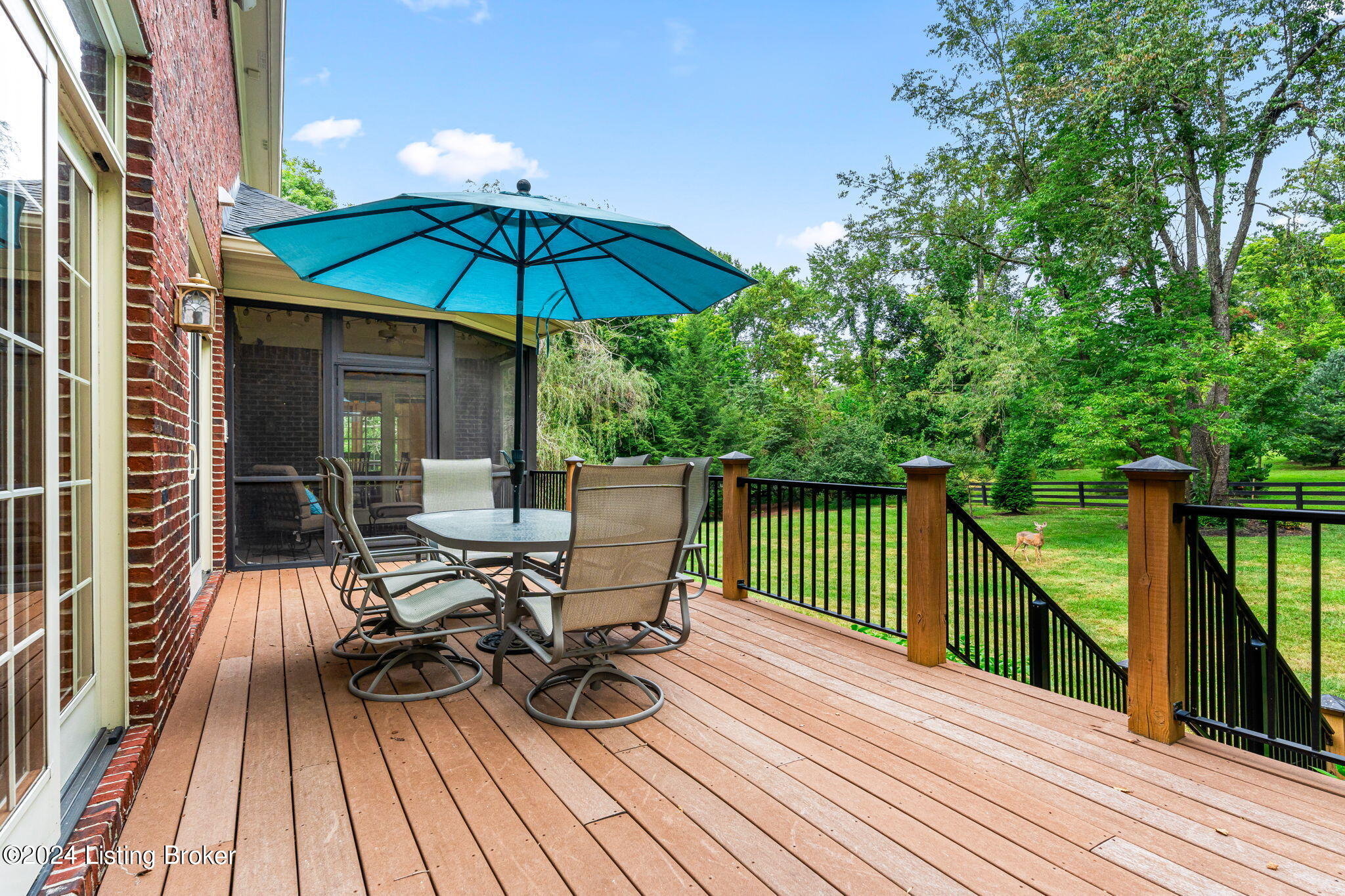 1001 Anchorage Woods Cir