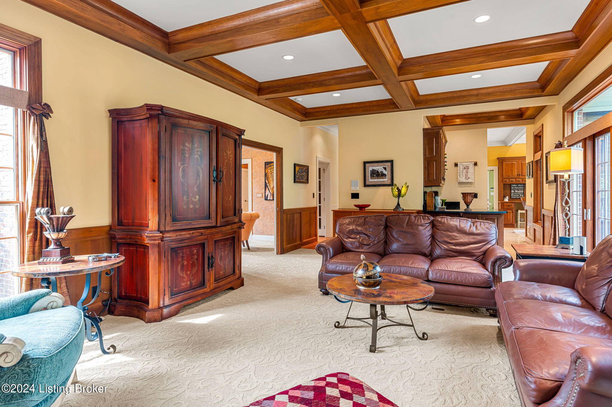 1001 Anchorage Woods Cir