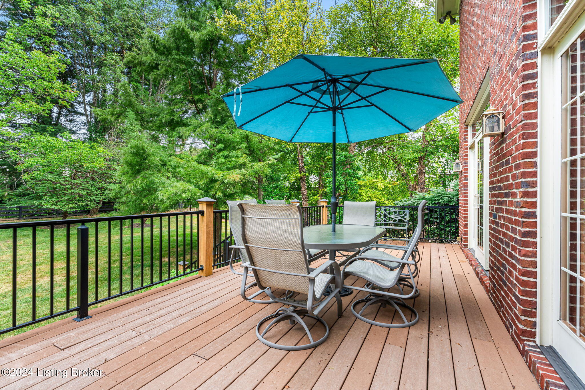 1001 Anchorage Woods Cir