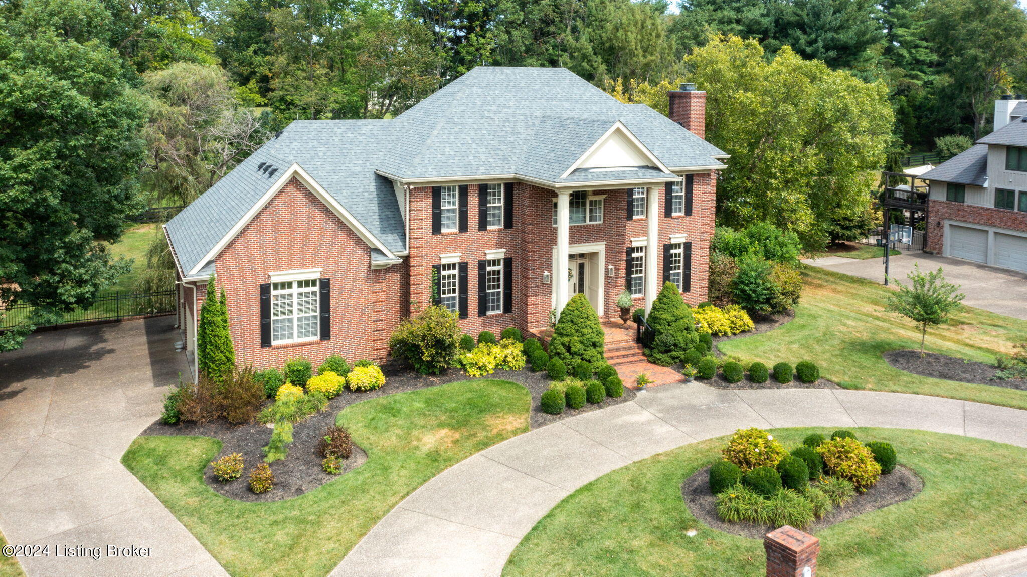 1001 Anchorage Woods Cir