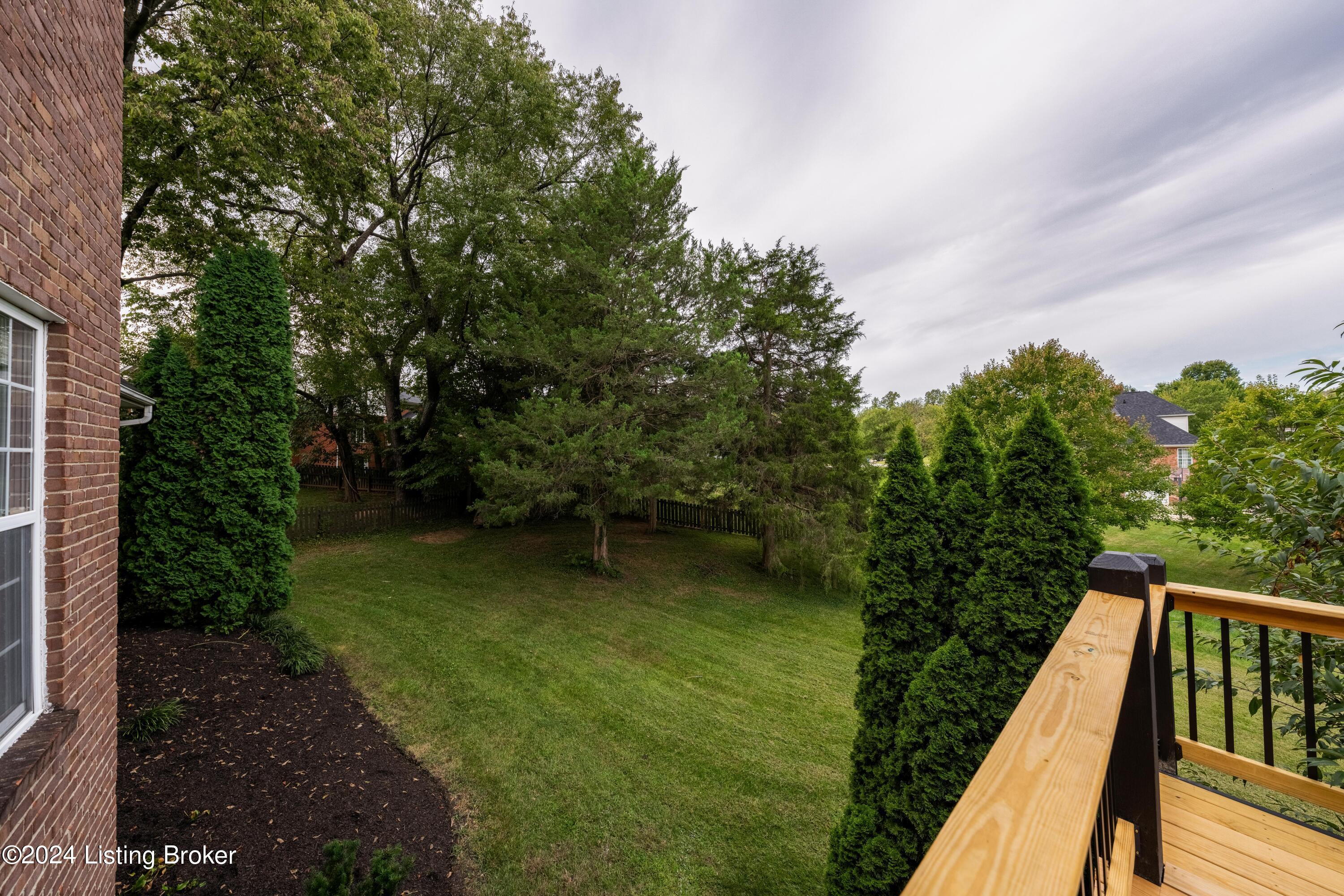 12929 Willow Forest Dr