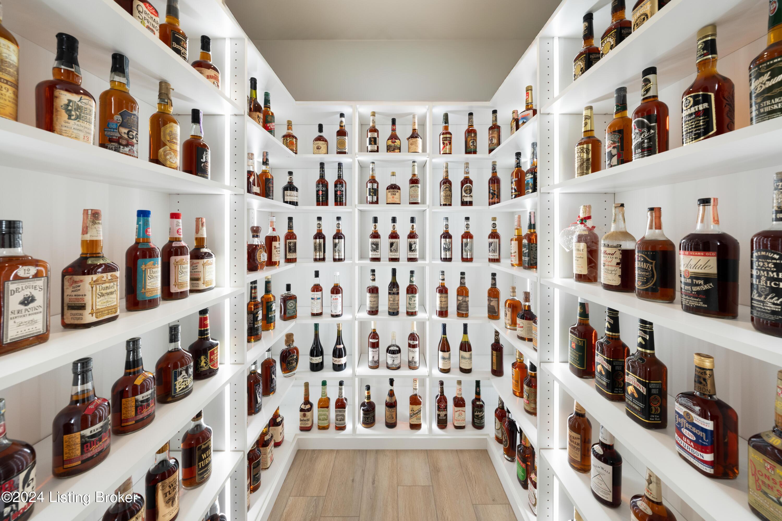 11409 River Beauty Loop