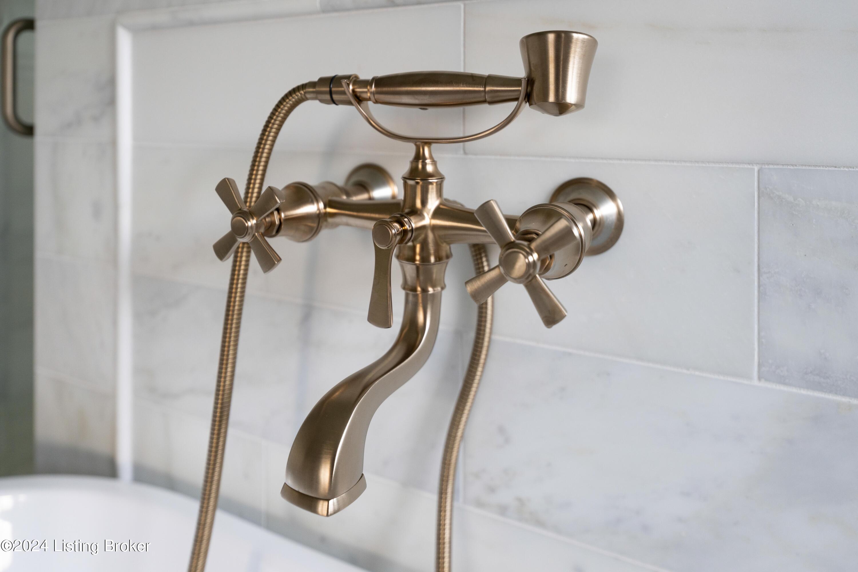 11409 River Beauty Loop