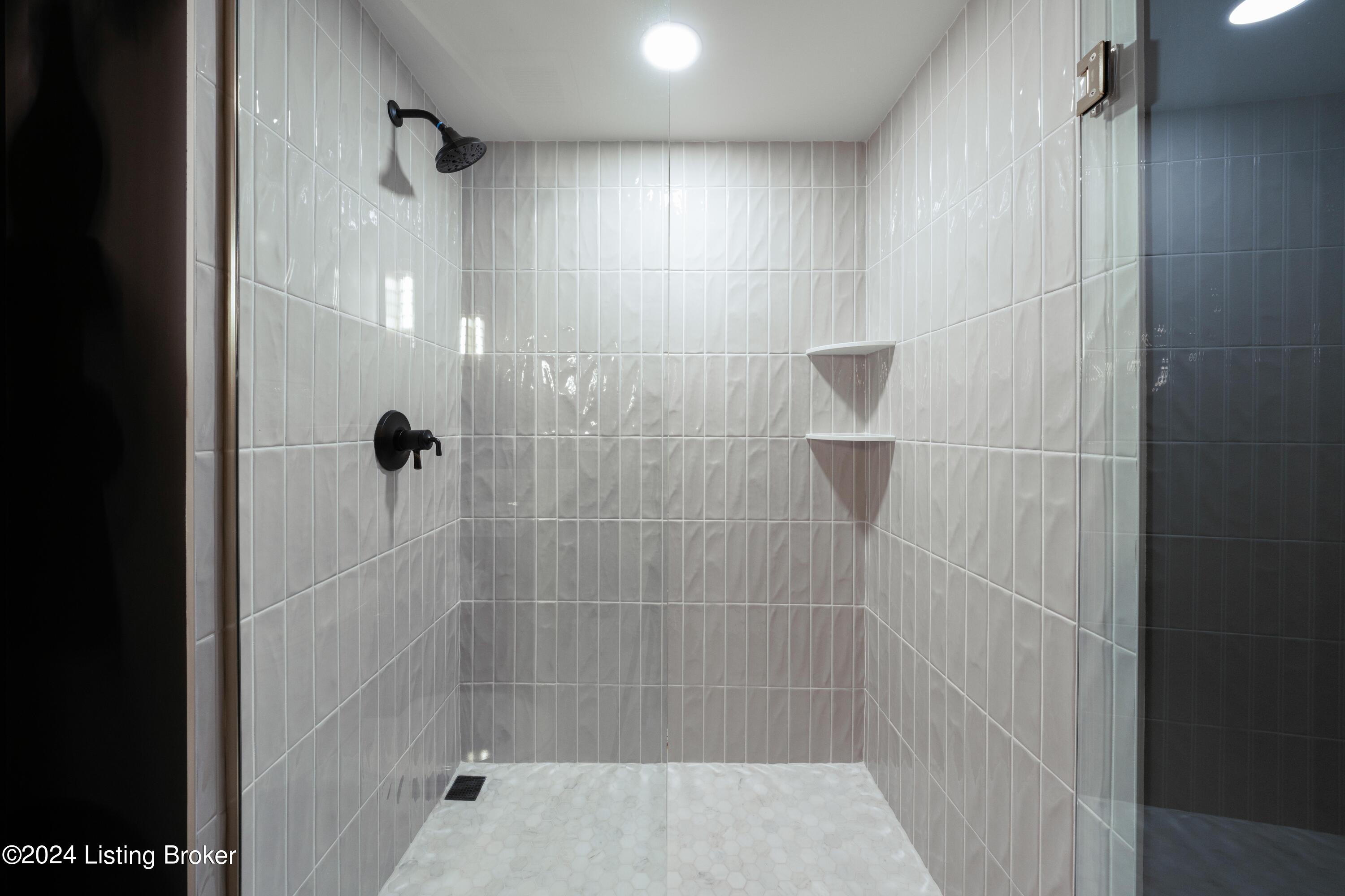 11409 River Beauty Loop