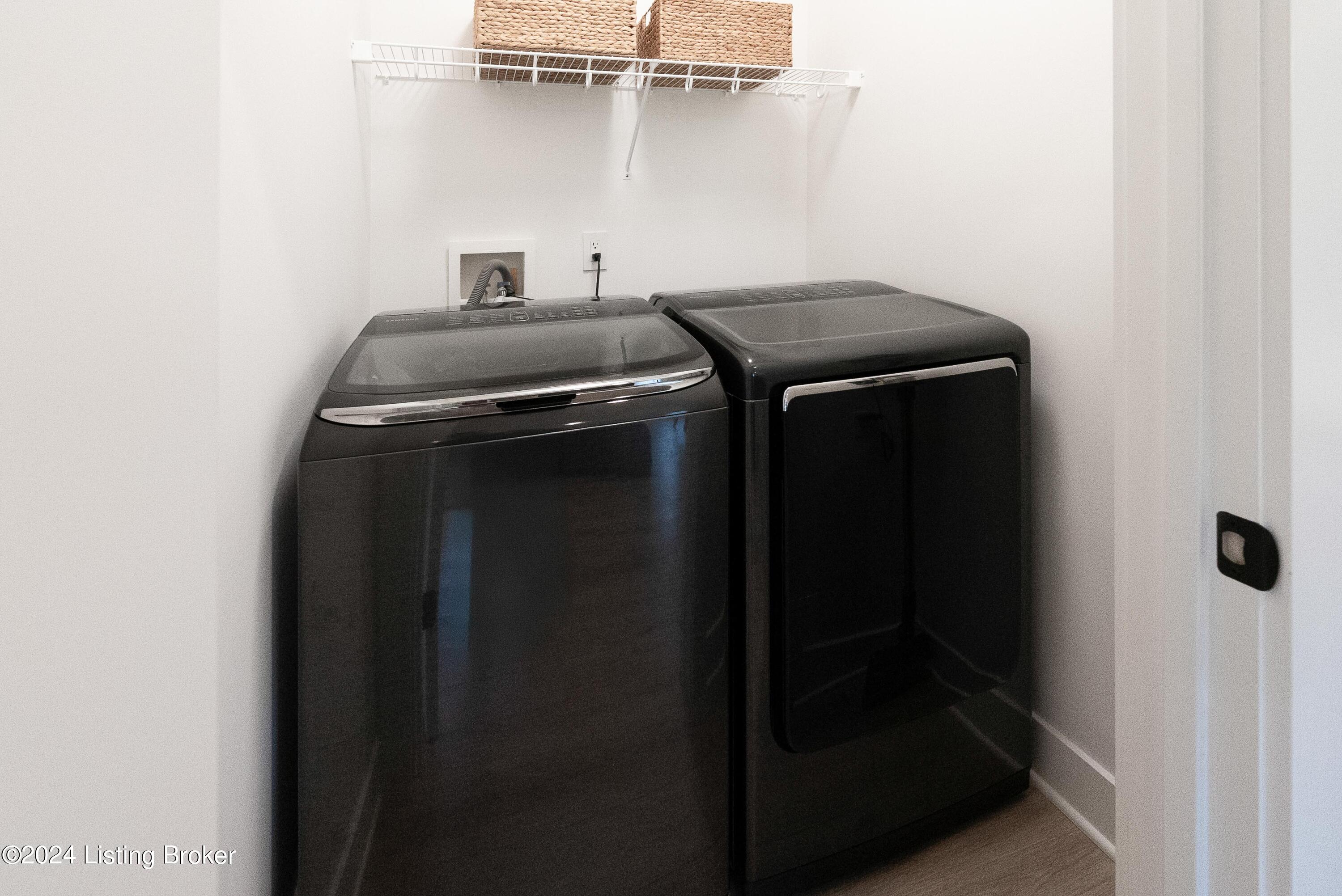 11409 River Beauty Loop