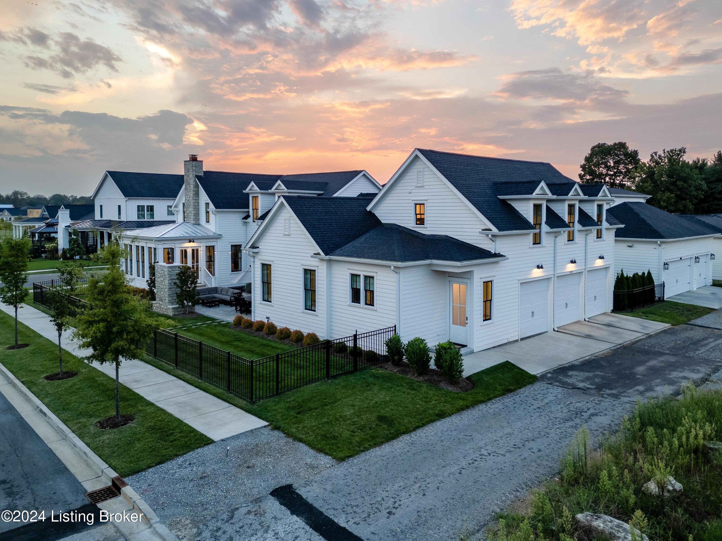 11409 River Beauty Loop