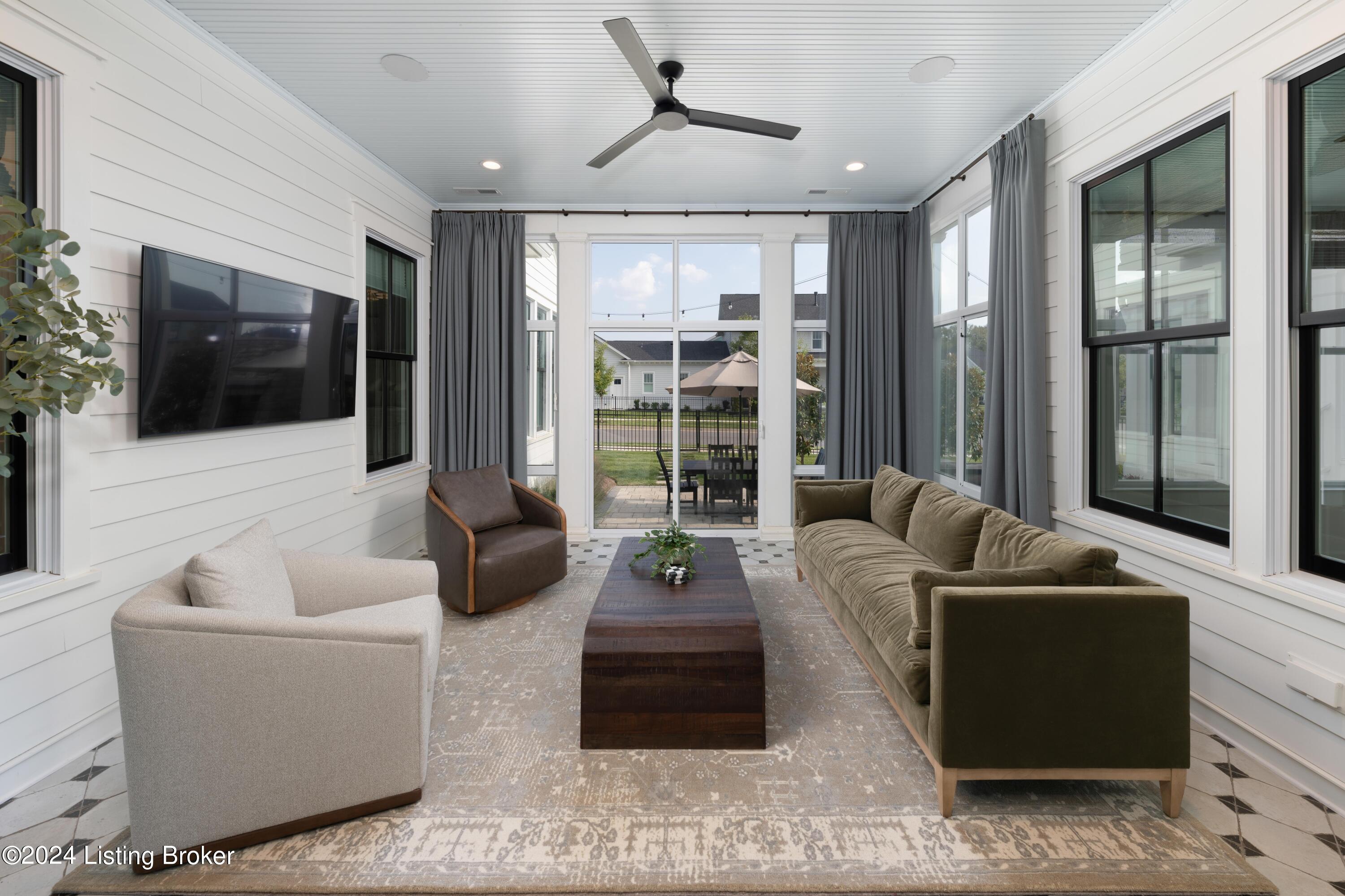 11409 River Beauty Loop