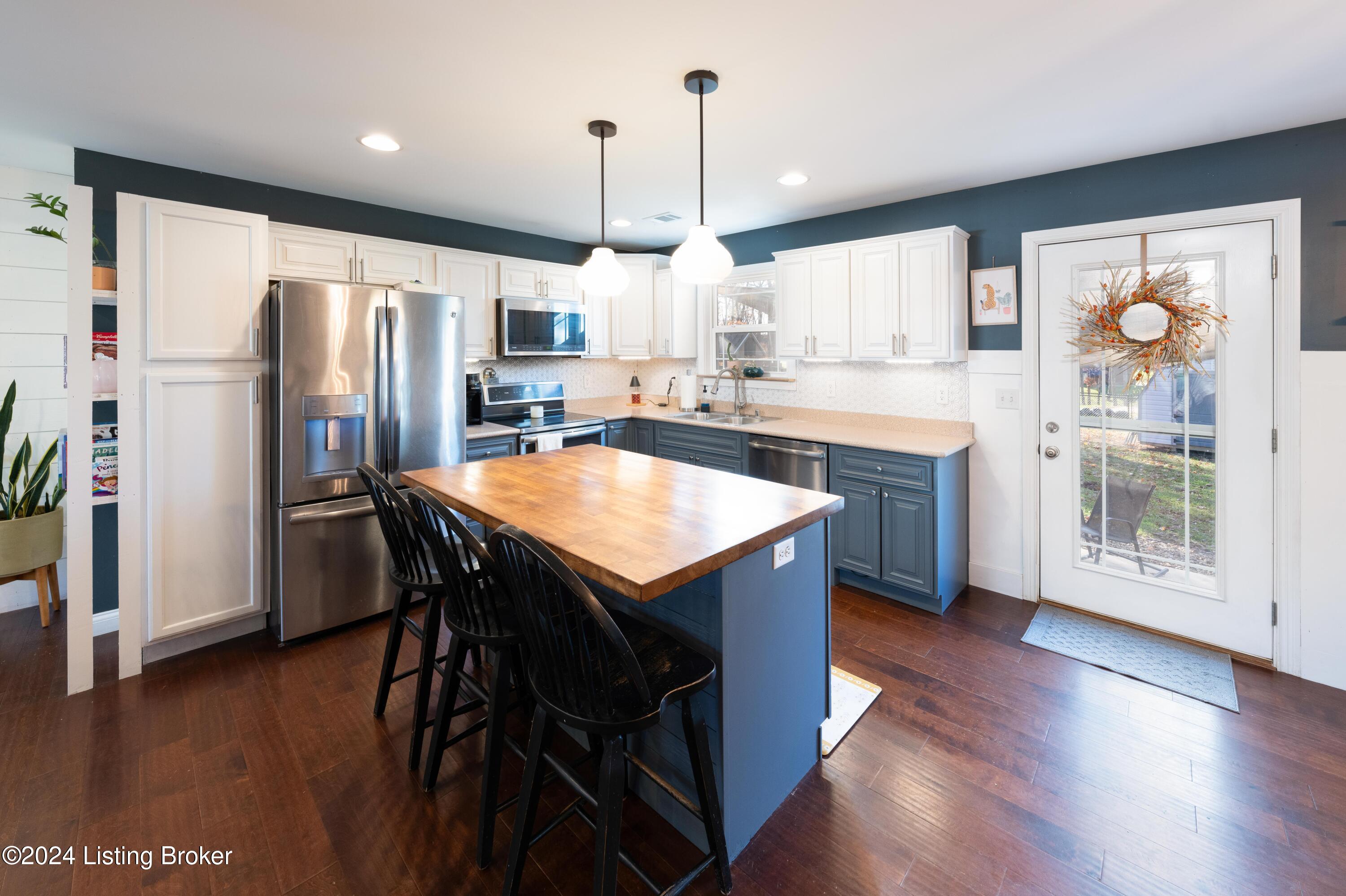 145 Peabody Loop