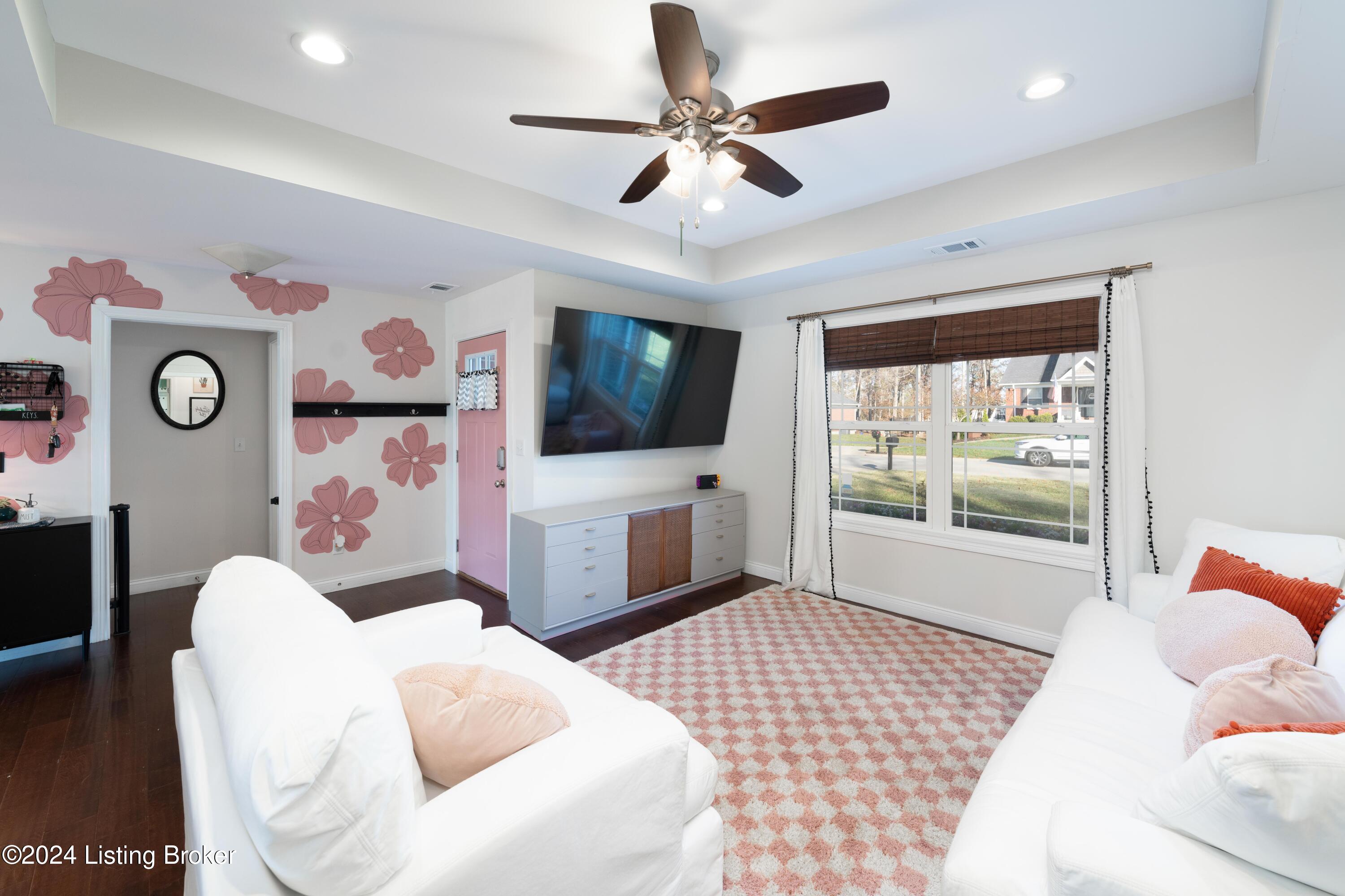145 Peabody Loop