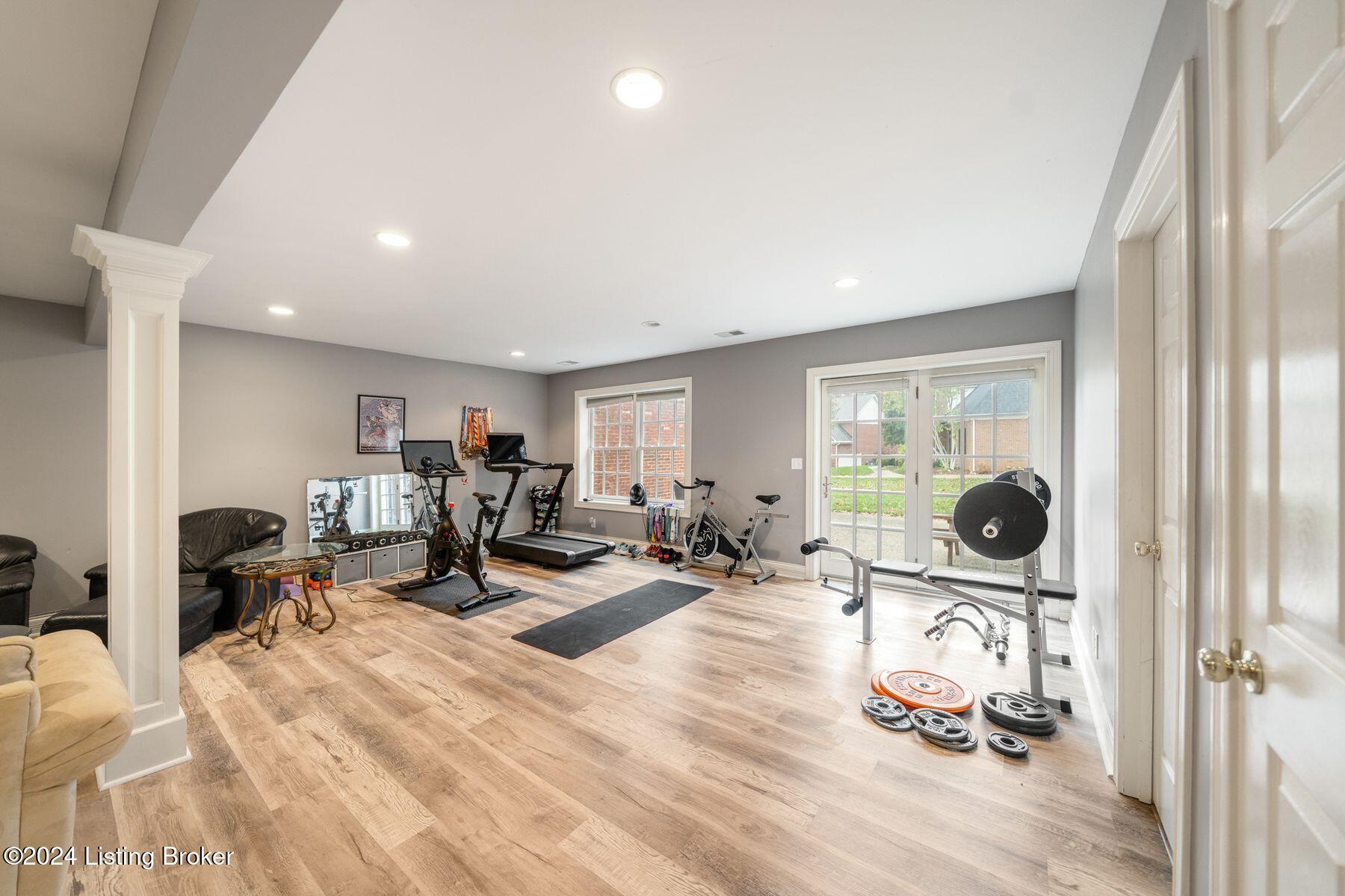 3800 Woodmont Park Ln