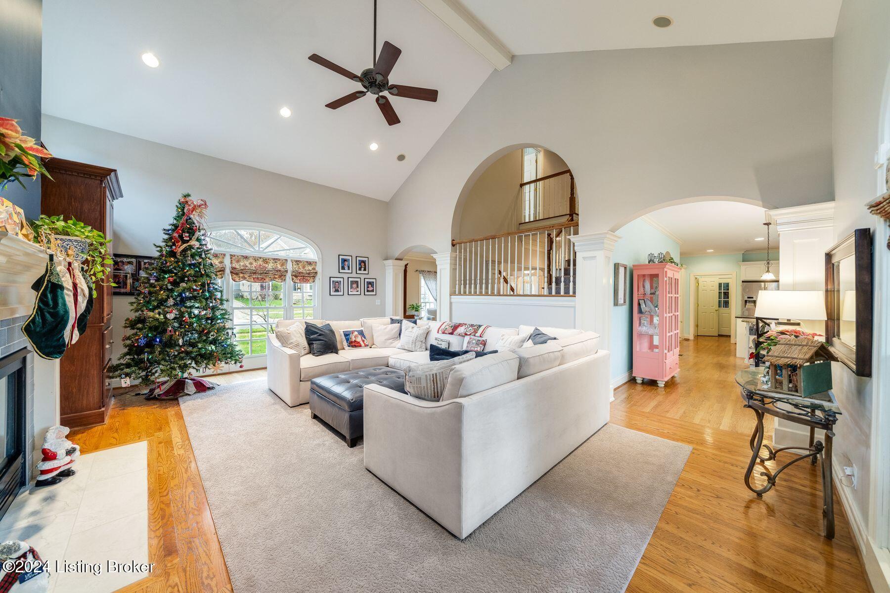 3800 Woodmont Park Ln